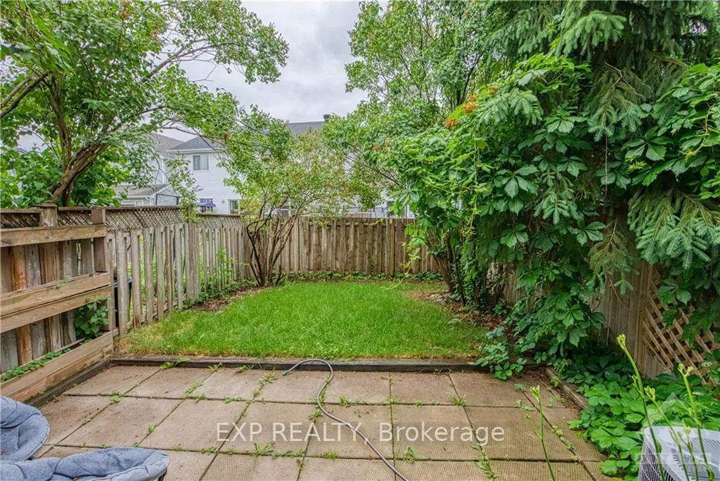 Photo 15 of 55 Royal Field Crescent, Ottawa, Barrhaven - Longfields — HOMEH