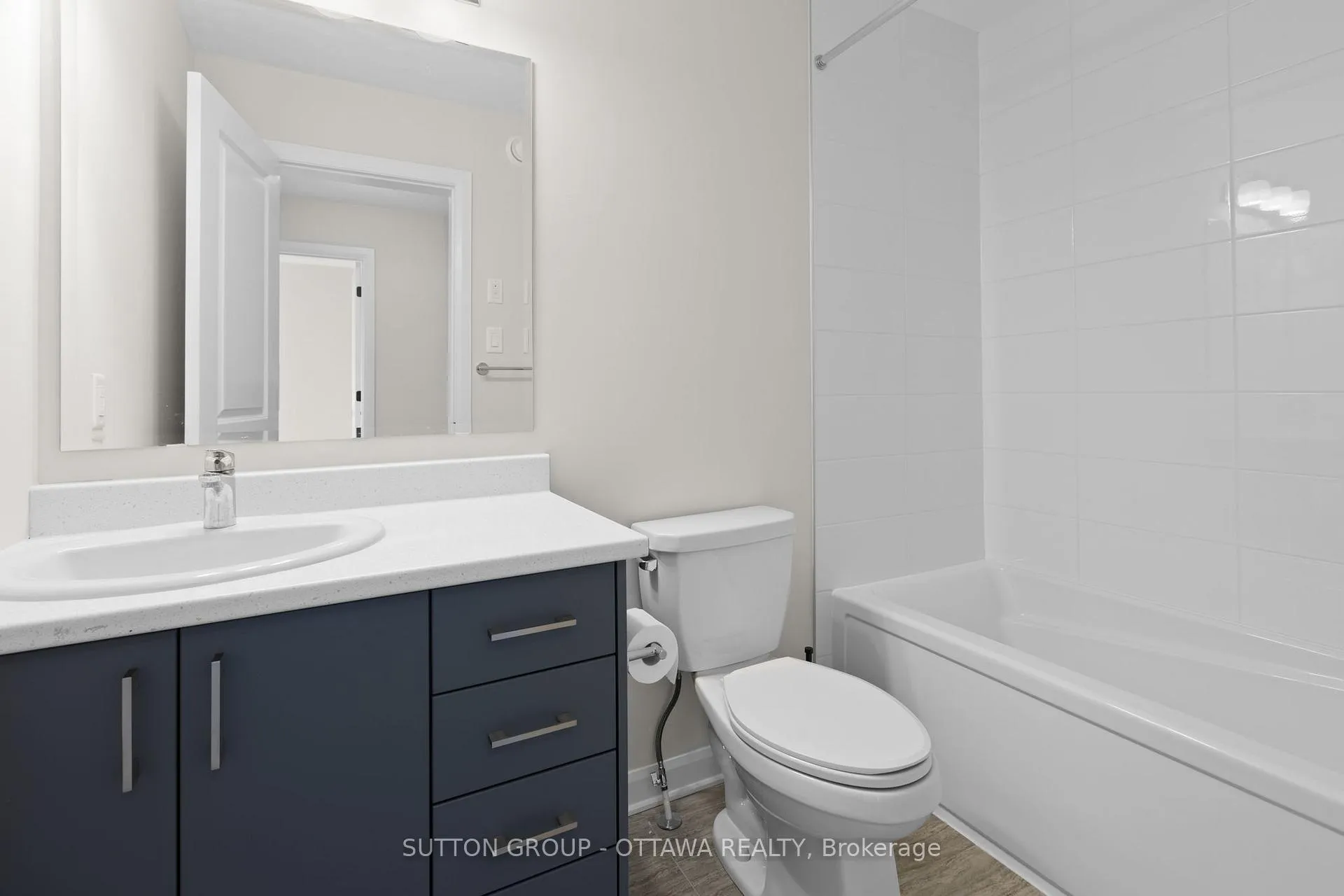 Photo 17 of 806 Glissade Grove, Ottawa, Avalon West — HOMEH