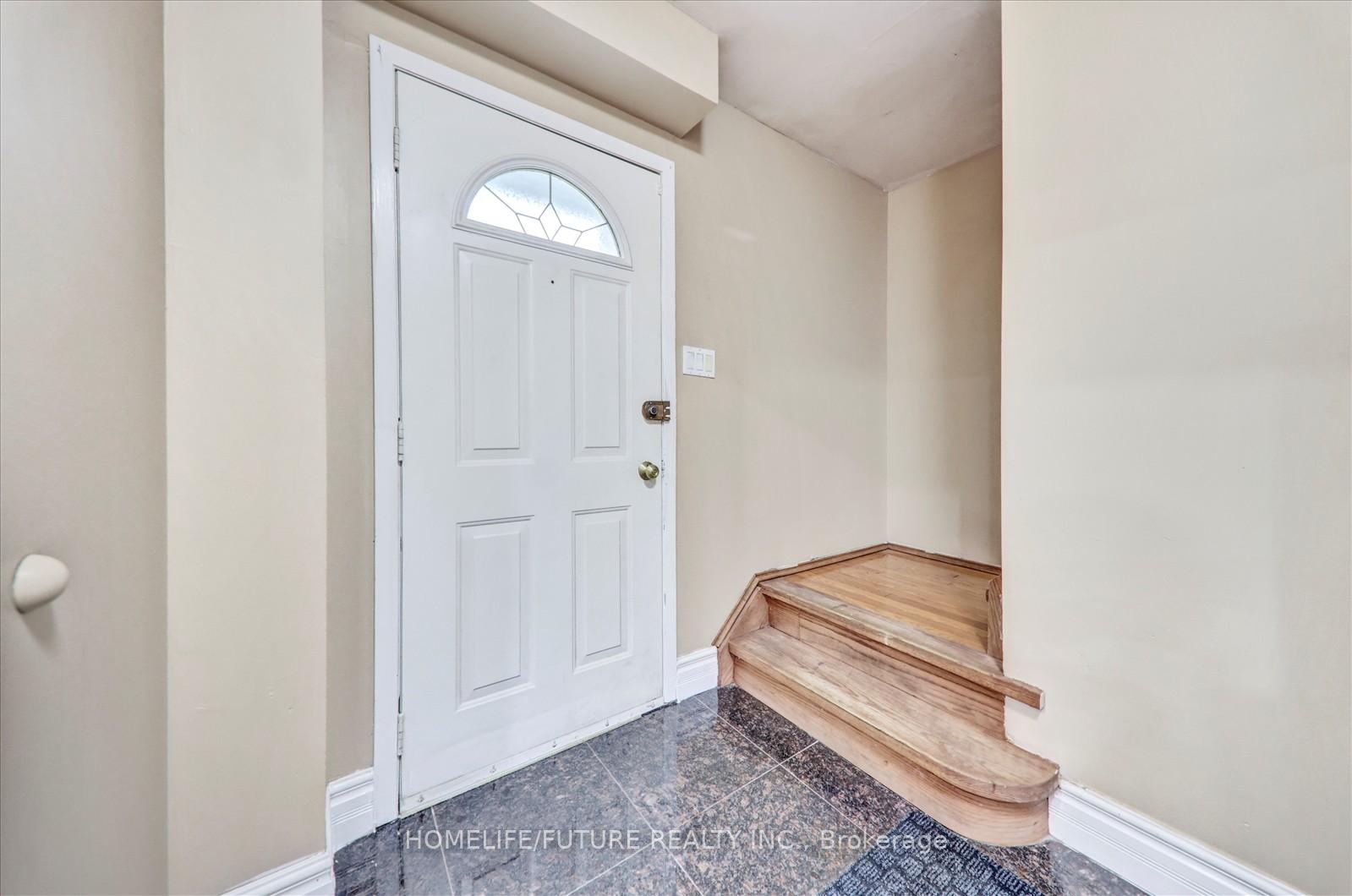 Photo 6 of Unit main & 2nd, 97 Dunsfold Drive, Scarborough, Malvern — HOMEH