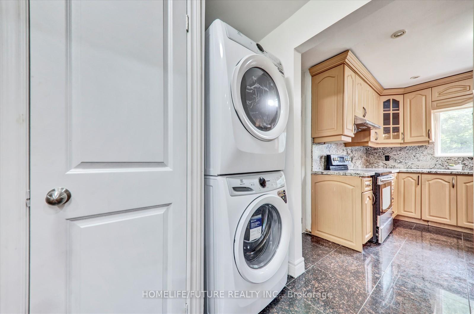 Photo 7 of Unit main & 2nd, 97 Dunsfold Drive, Scarborough, Malvern — HOMEH