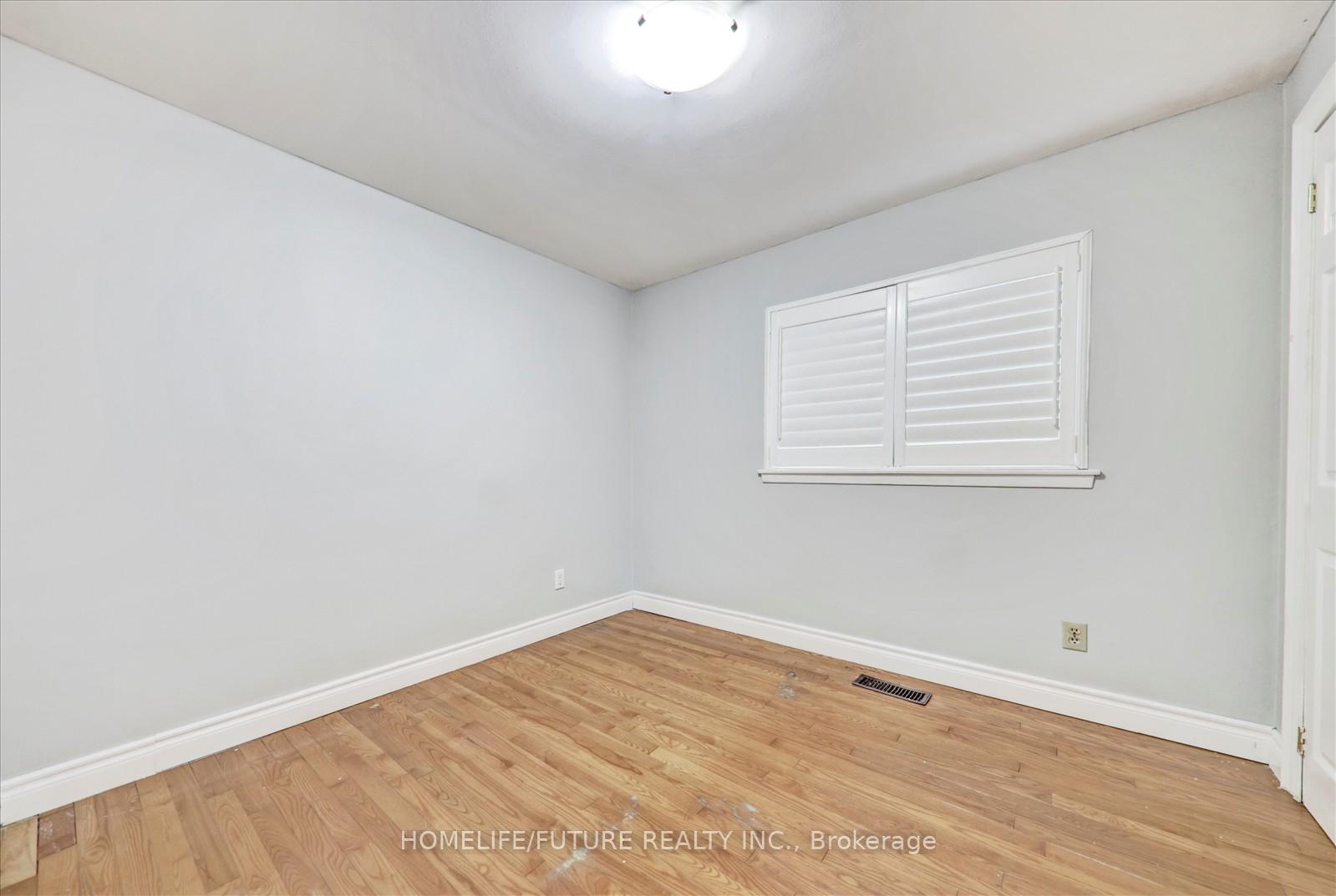 Photo 16 of Unit main & 2nd, 97 Dunsfold Drive, Scarborough, Malvern — HOMEH