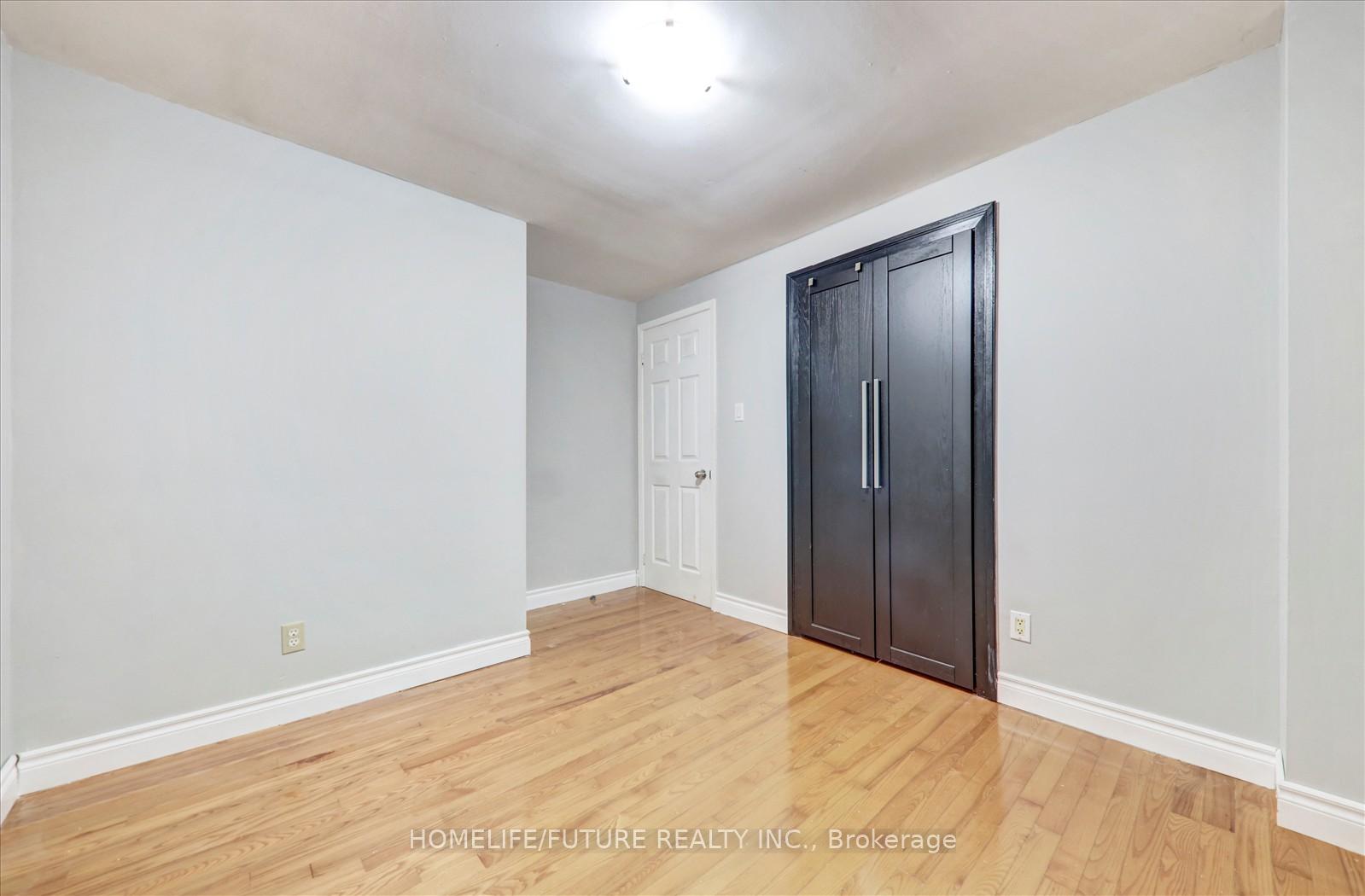 Photo 18 of Unit main & 2nd, 97 Dunsfold Drive, Scarborough, Malvern — HOMEH