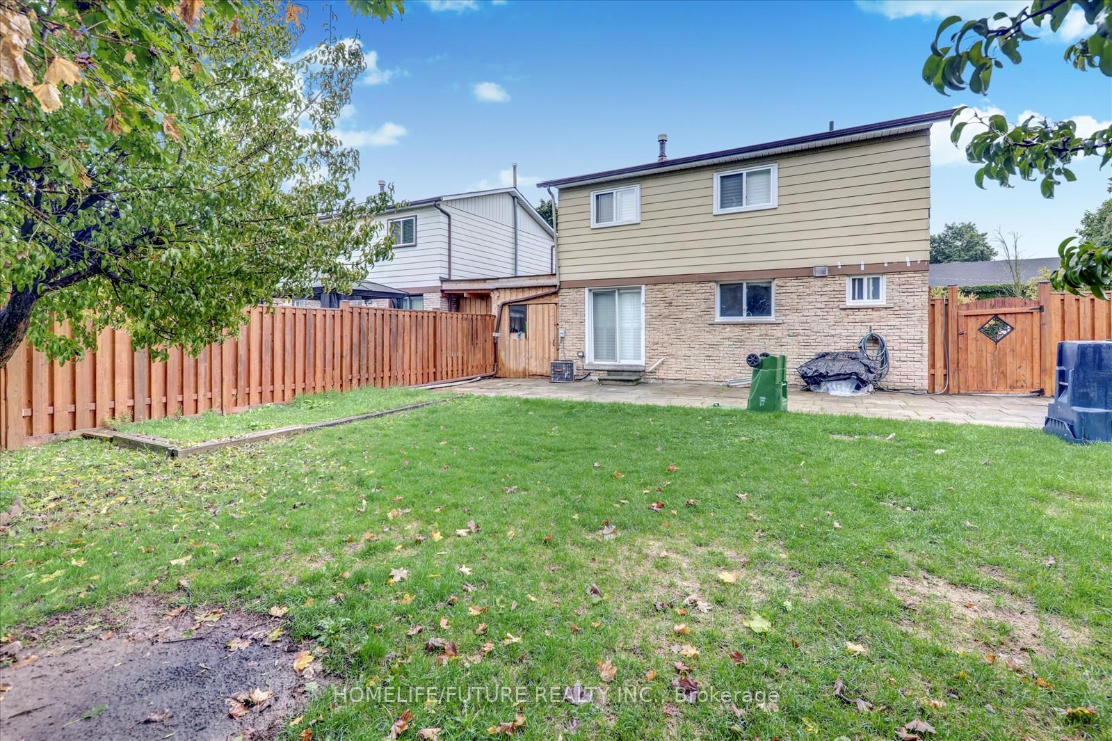 Photo 23 of Unit main & 2nd, 97 Dunsfold Drive, Scarborough, Malvern — HOMEH