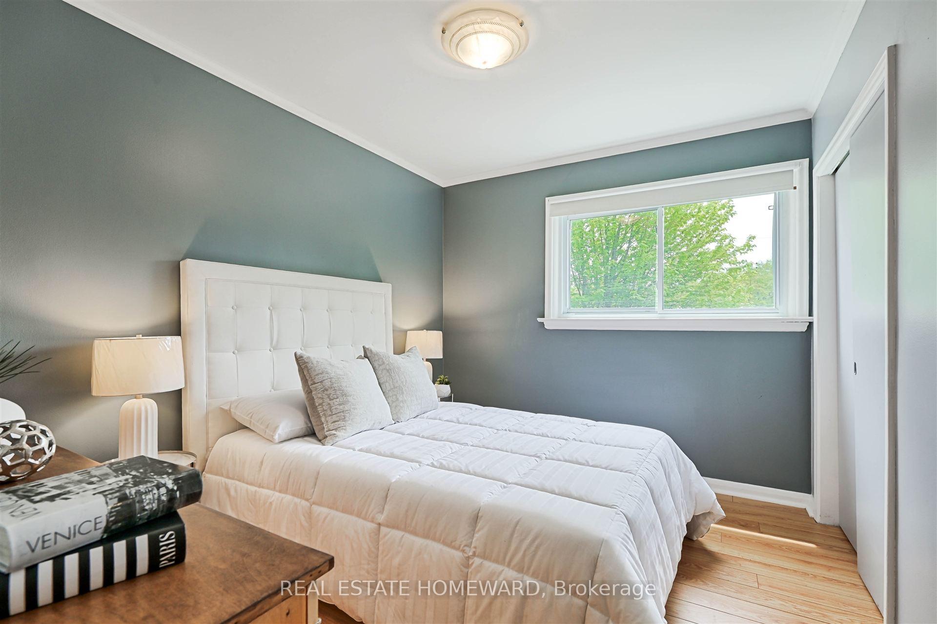 Photo 18 of 8 Burnview Crescent, Scarborough, Woburn — HOMEH