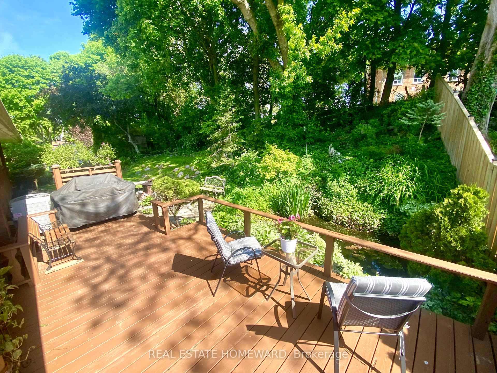 Photo 29 of 8 Burnview Crescent, Scarborough, Woburn — HOMEH