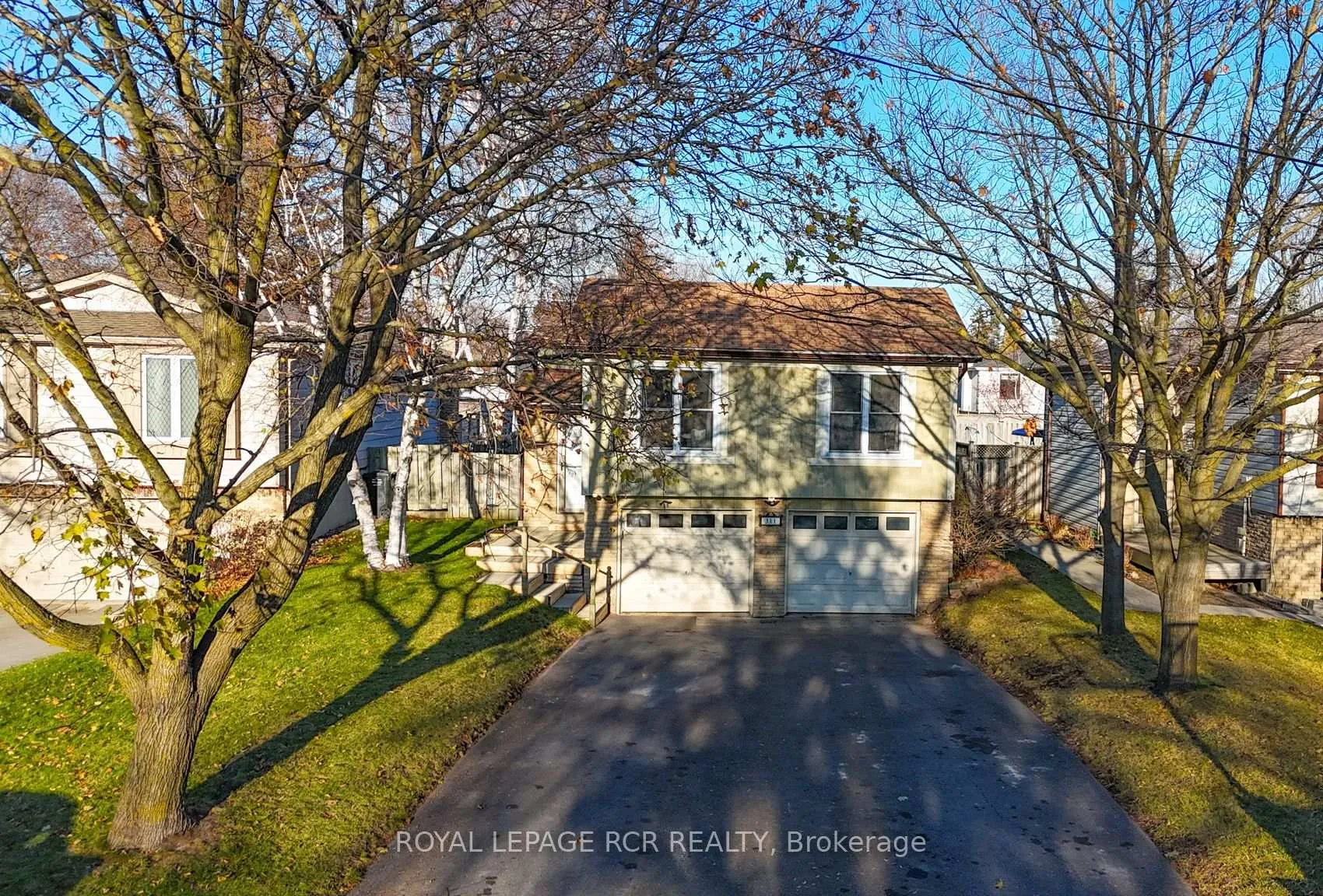 Front of 311 Whitehead Crescent