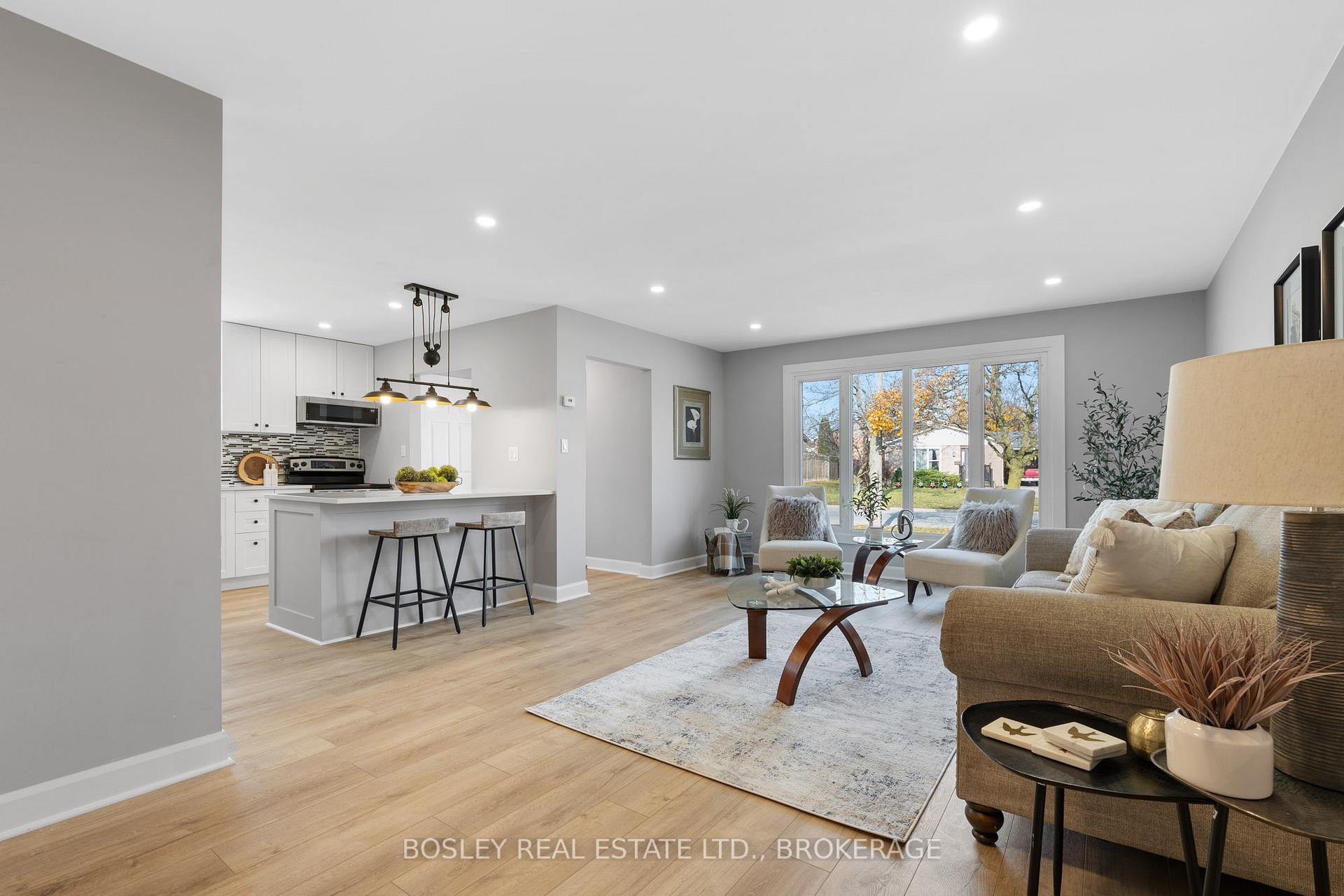 Photo 3 of 184 Keefer Road, Thorold, Confederation Heights — HOMEH