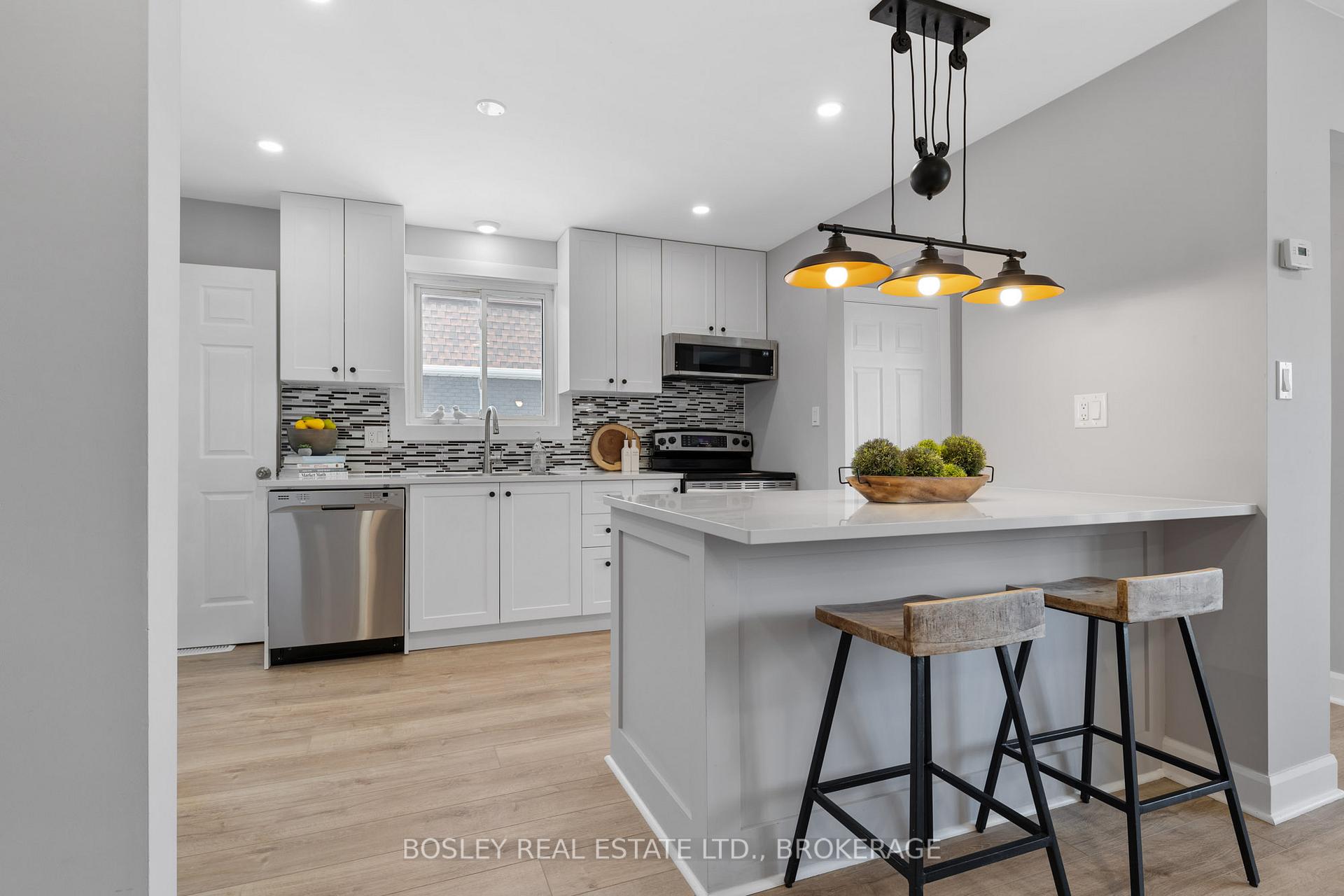 Photo 5 of 184 Keefer Road, Thorold, Confederation Heights — HOMEH