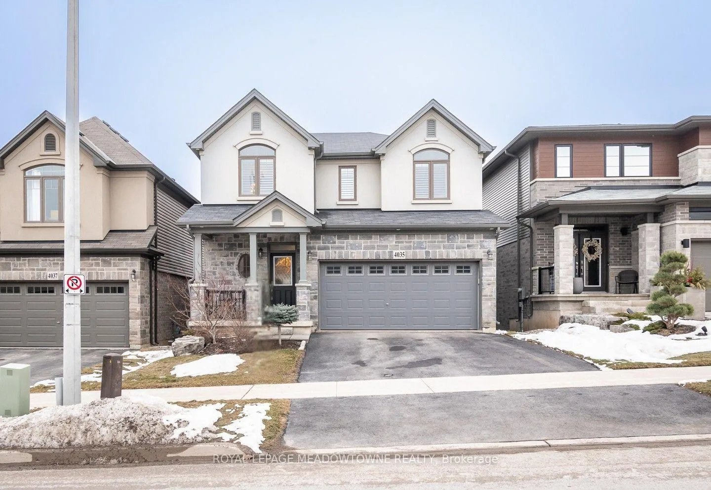 Front of 4035 Stadelbauer Drive