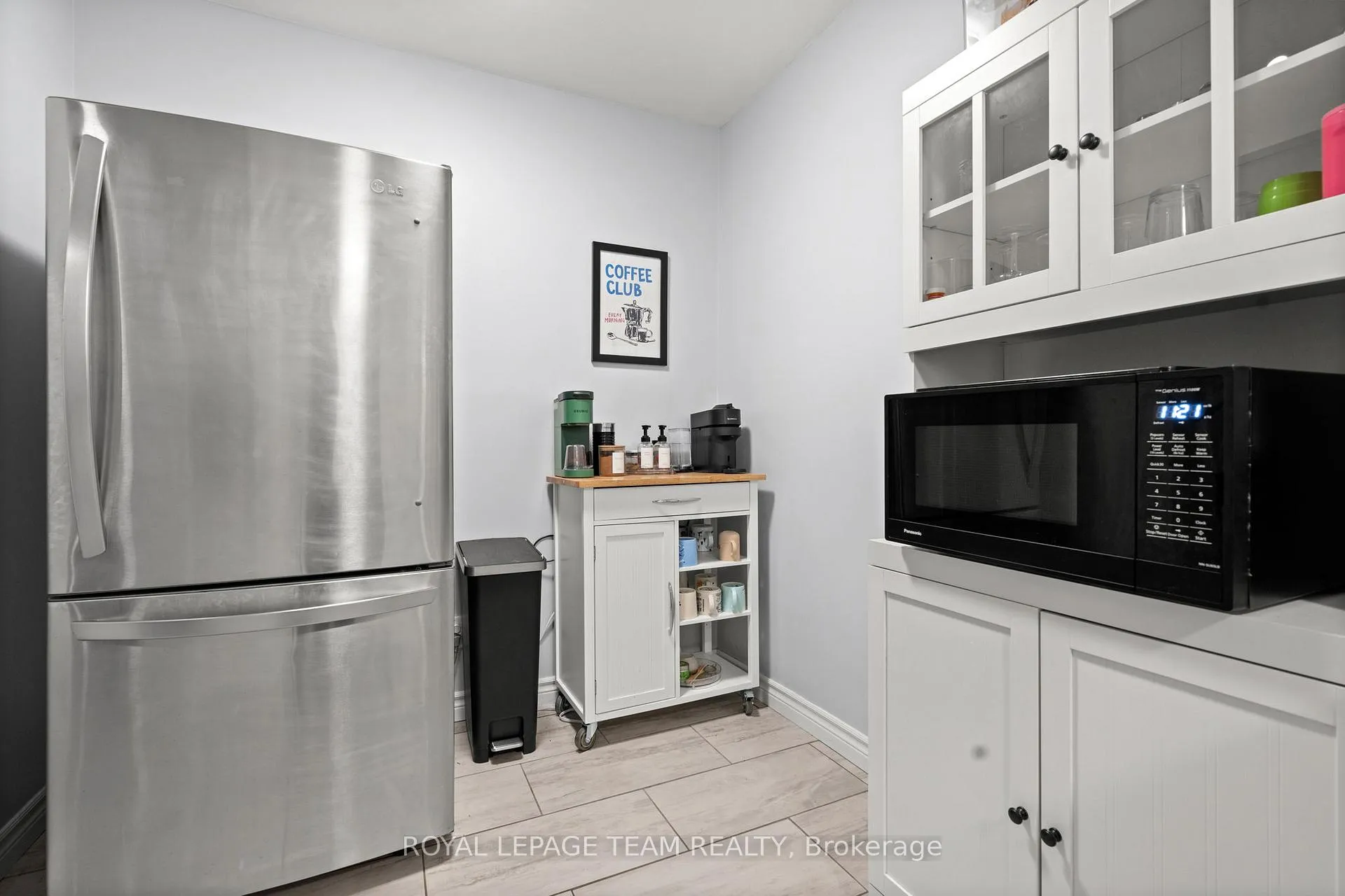 Photo 15 of 1578 Cheevers Crescent, Ottawa, Fallingbrook/Pineridge — HOMEH