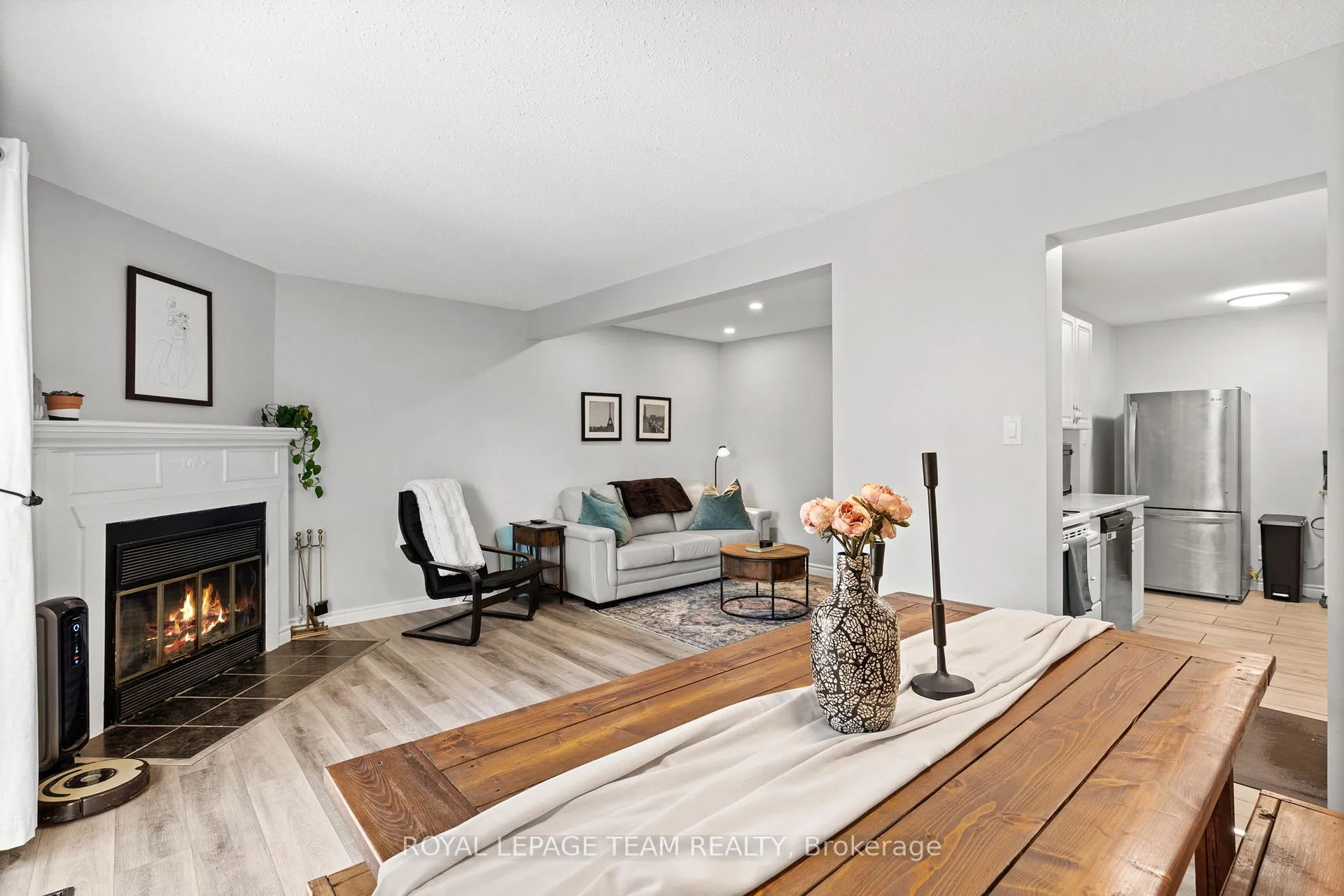 Photo 18 of 1578 Cheevers Crescent, Ottawa, Fallingbrook/Pineridge — HOMEH