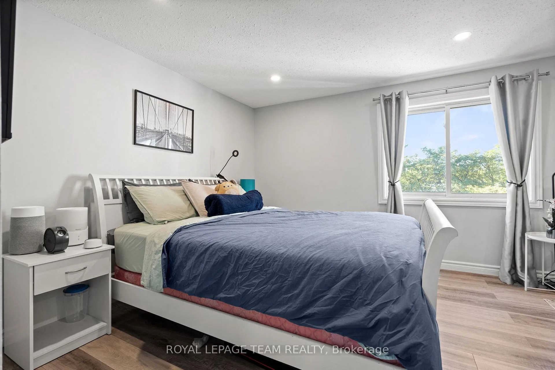 Photo 21 of 1578 Cheevers Crescent, Ottawa, Fallingbrook/Pineridge — HOMEH