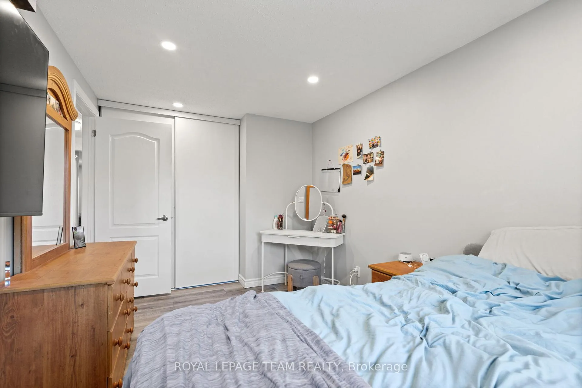 Photo 29 of 1578 Cheevers Crescent, Ottawa, Fallingbrook/Pineridge — HOMEH