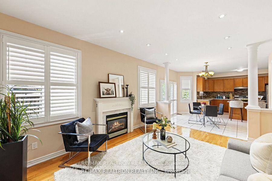 Photo 7 of 451 Staines Road E, Scarborough, Rouge — HOMEH