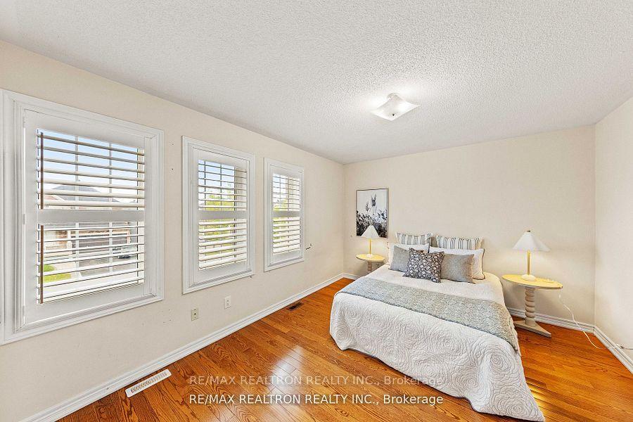 Photo 15 of 451 Staines Road E, Scarborough, Rouge — HOMEH