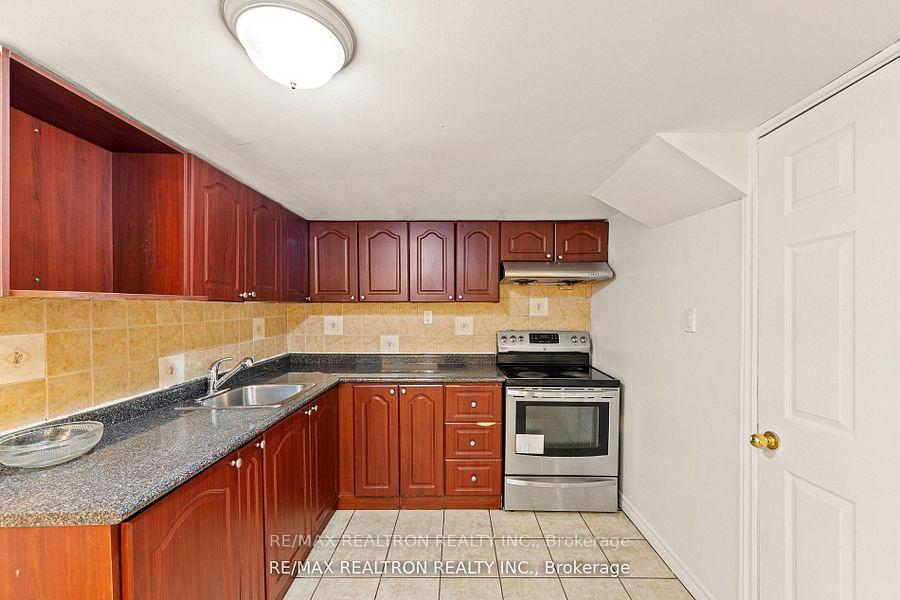 Photo 21 of 451 Staines Road E, Scarborough, Rouge — HOMEH