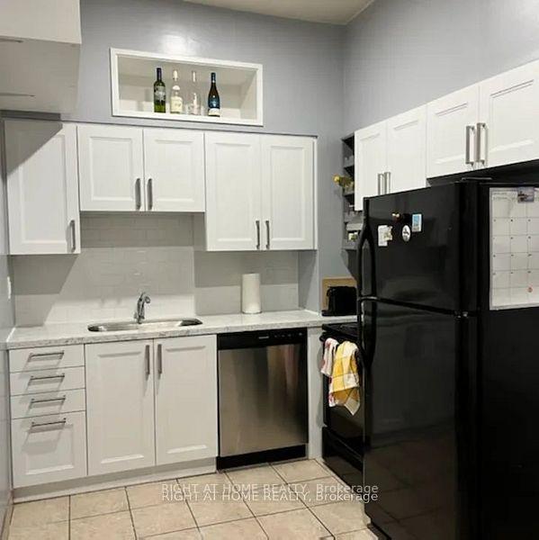 Photo 2 of Unit Main, 85 Baldwin Street, Toronto, Kensington-Chinatown — HOMEH