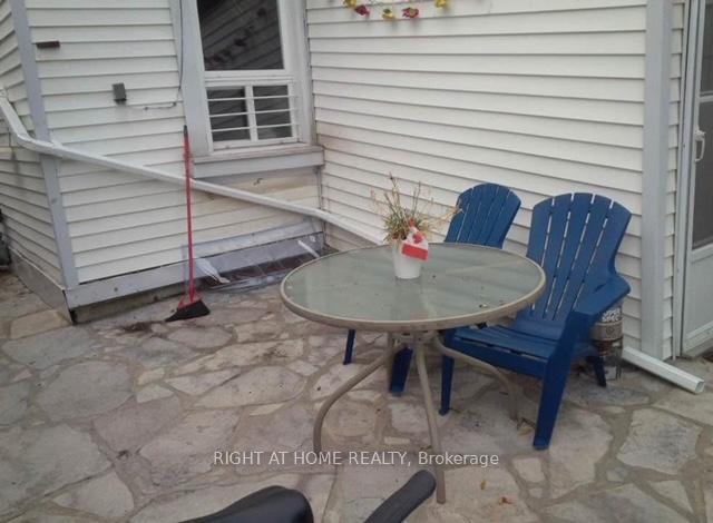 Photo 8 of Unit Main, 85 Baldwin Street, Toronto, Kensington-Chinatown — HOMEH