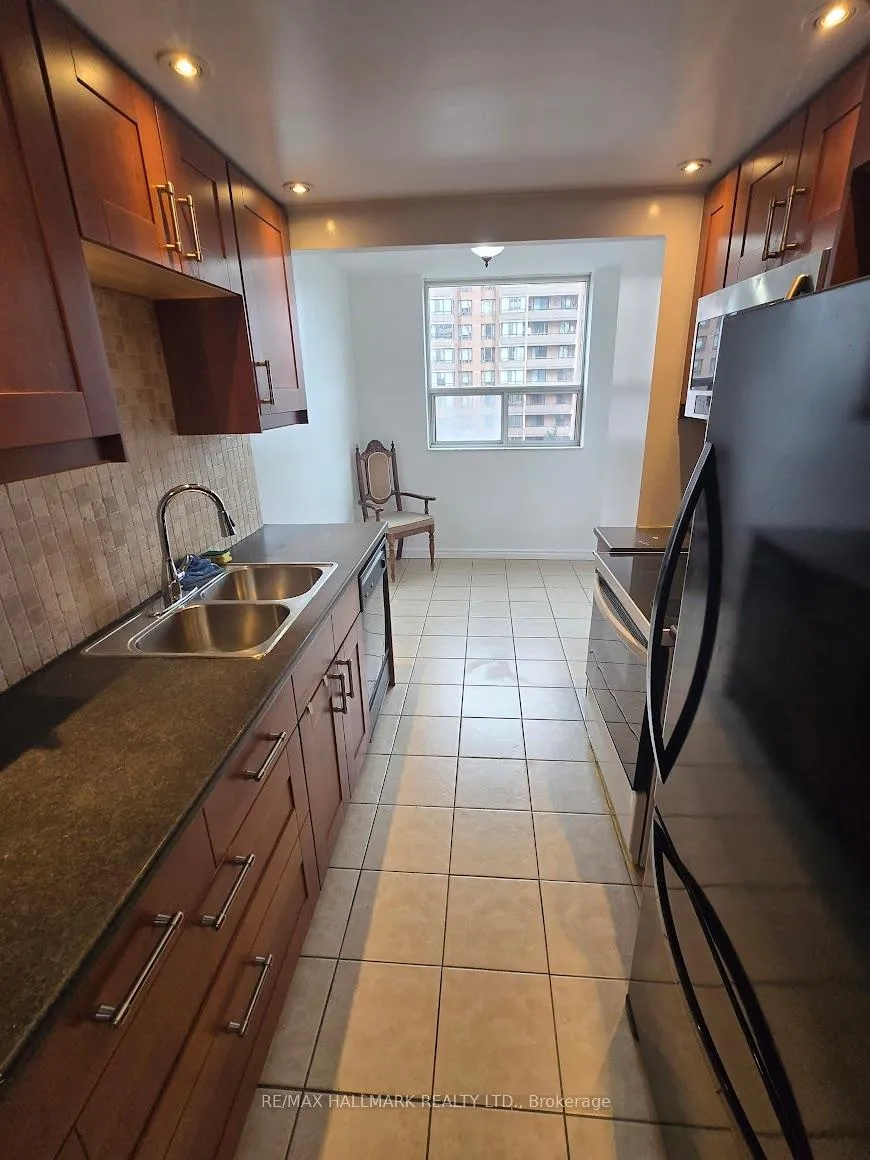 Photo 7 of Unit 508, 3 Lisa Street, Brampton, Queen Street Corridor — HOMEH
