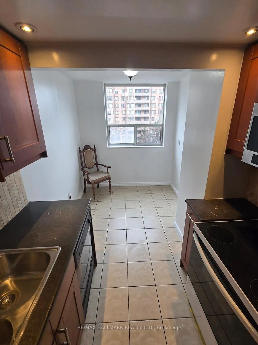 Photo 10 of Unit 508, 3 Lisa Street, Brampton, Queen Street Corridor — HOMEH