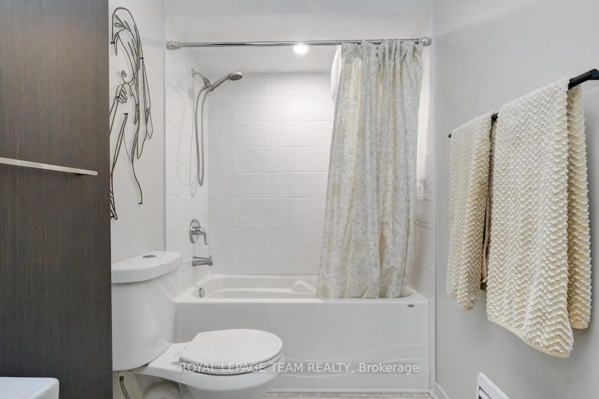 Photo 22 of Unit 2, 2 Stonebank Crescent, Ottawa, Westcliffe Estates — HOMEH