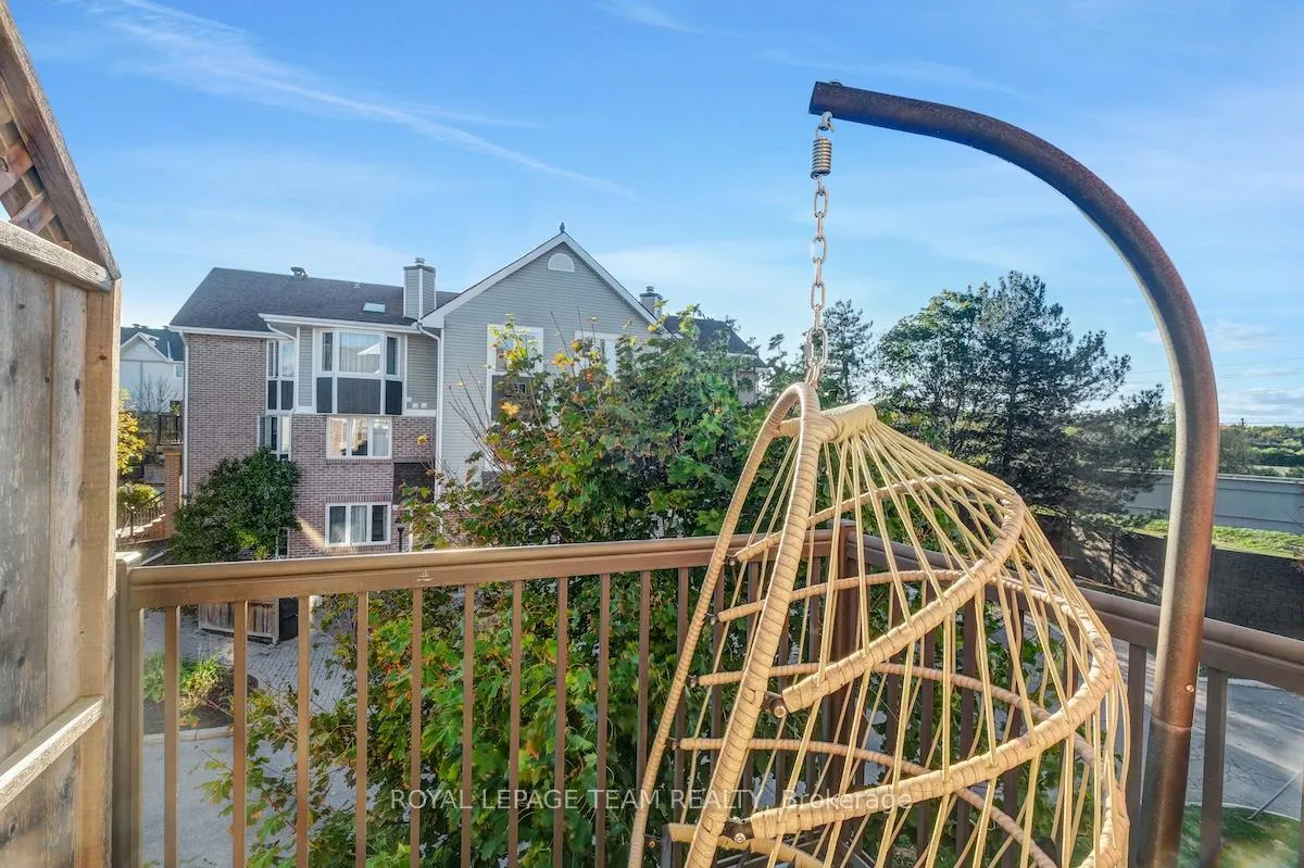 Photo 27 of Unit 2, 2 Stonebank Crescent, Ottawa, Westcliffe Estates — HOMEH