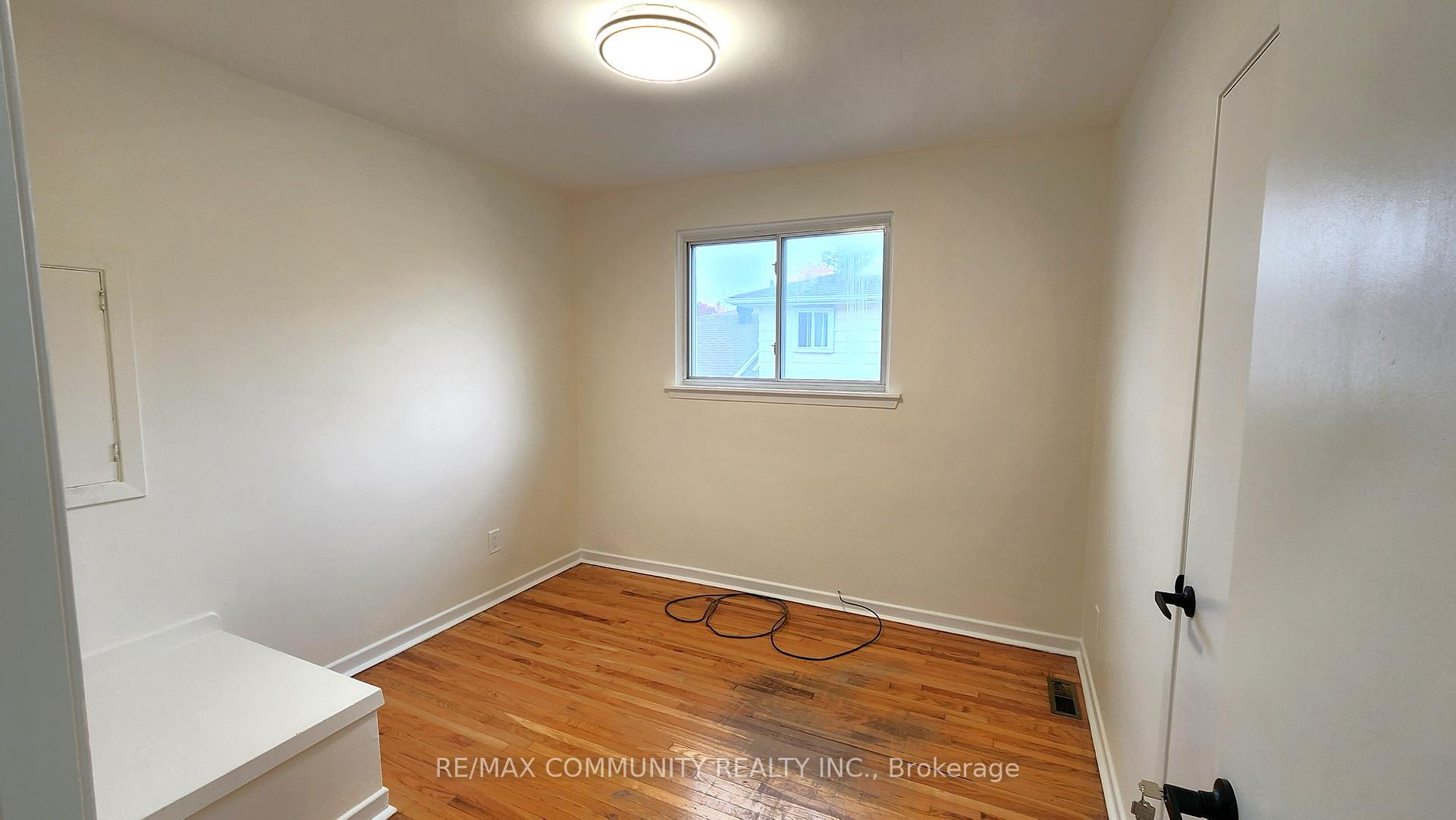 Photo 23 of Unit Main, 19 Purpledusk Trail, Scarborough, Morningside — HOMEH