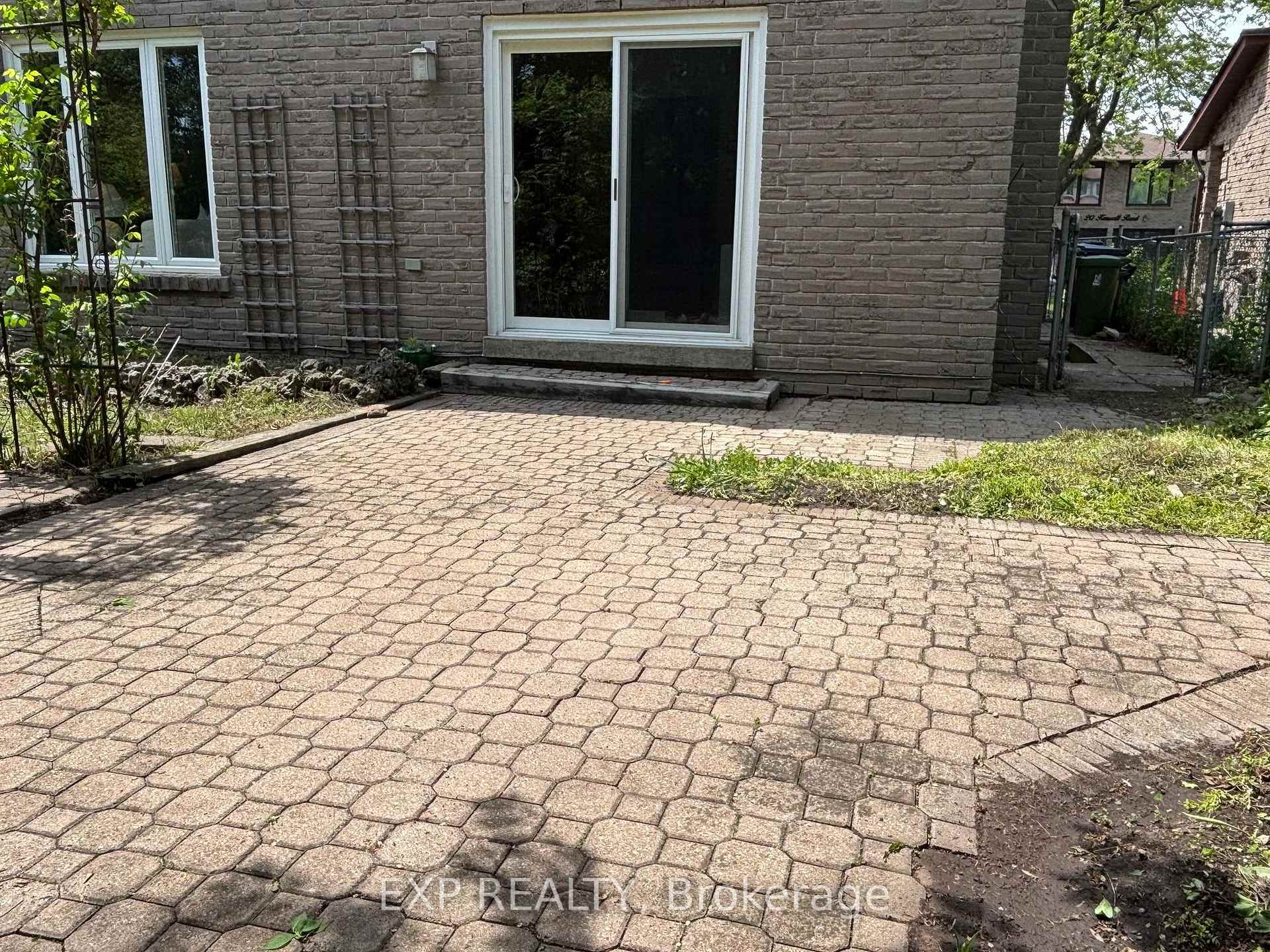 Photo 7 of 19 Kenscott Road, Scarborough, Rouge — HOMEH