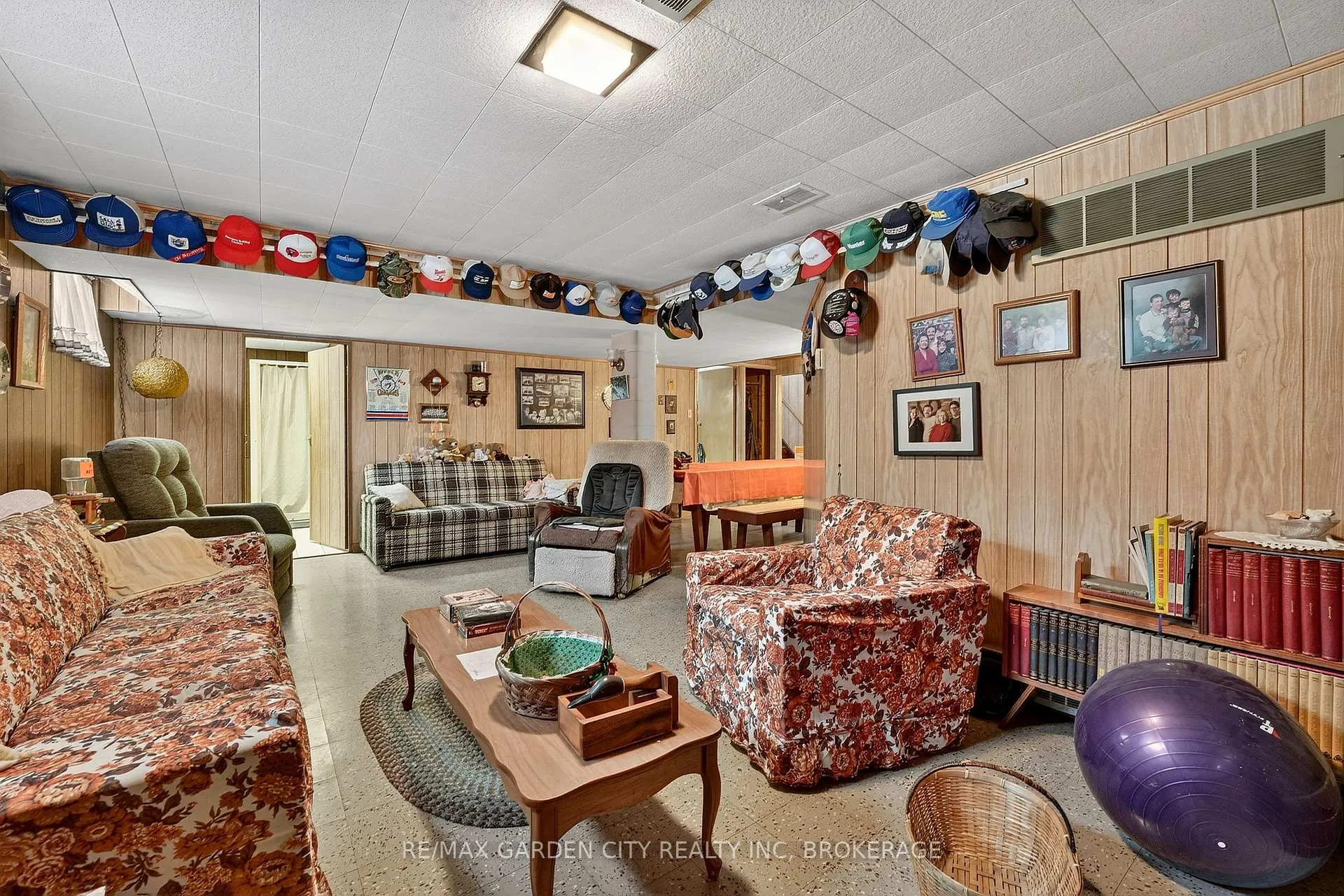 Photo 25 of 13 Chestnut Street, Pelham, Fonthill — HOMEH