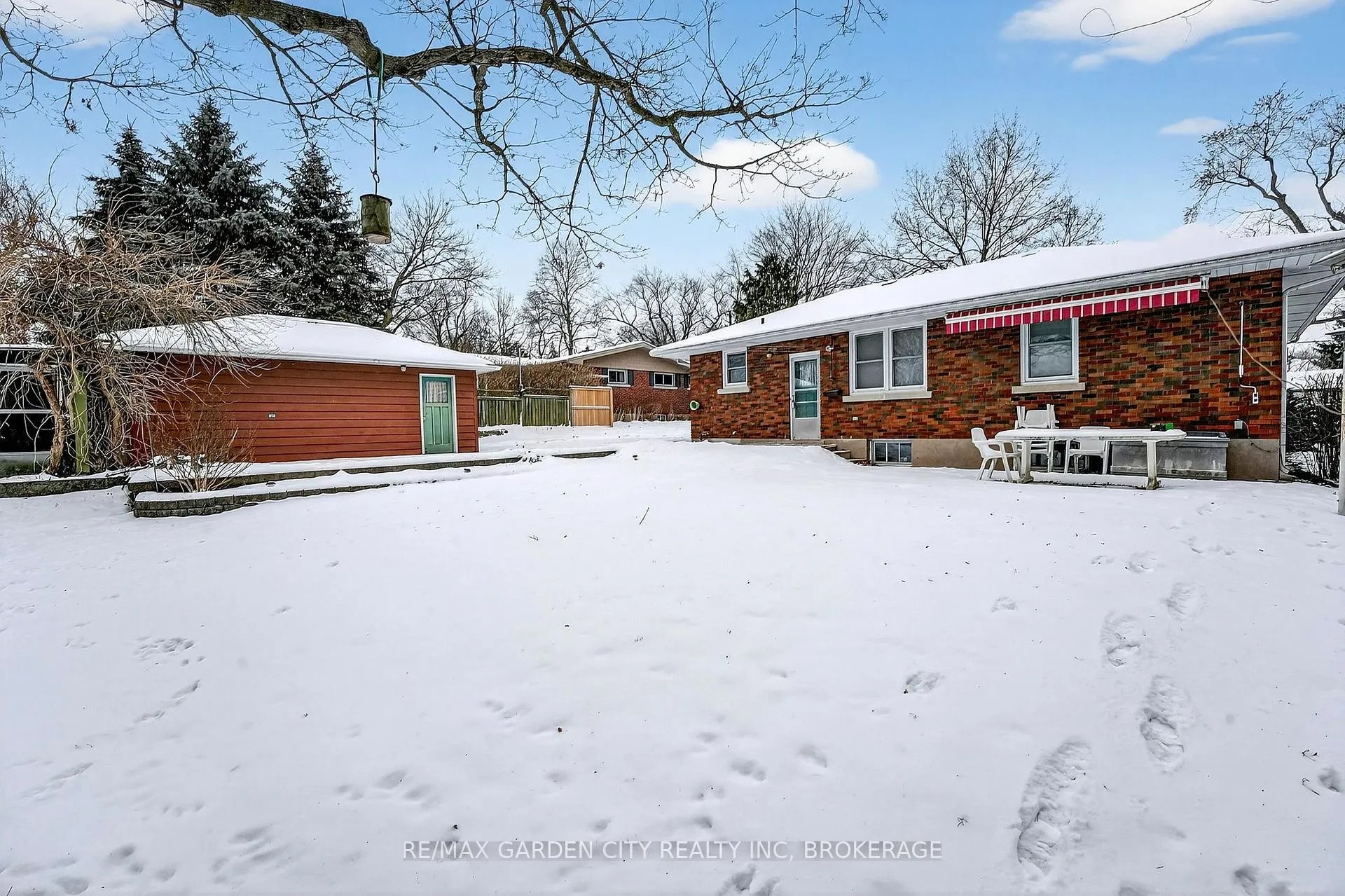 Photo 31 of 13 Chestnut Street, Pelham, Fonthill — HOMEH