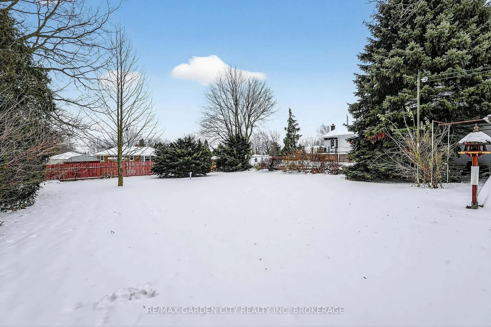 Photo 34 of 13 Chestnut Street, Pelham, Fonthill — HOMEH