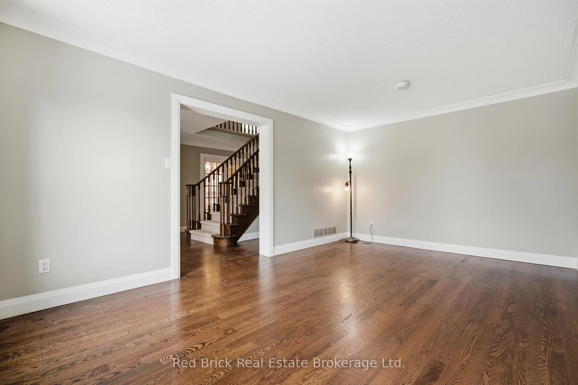 Photo 21 of 3980 Chadburn Crescent, Mississauga, Erin Mills — HOMEH