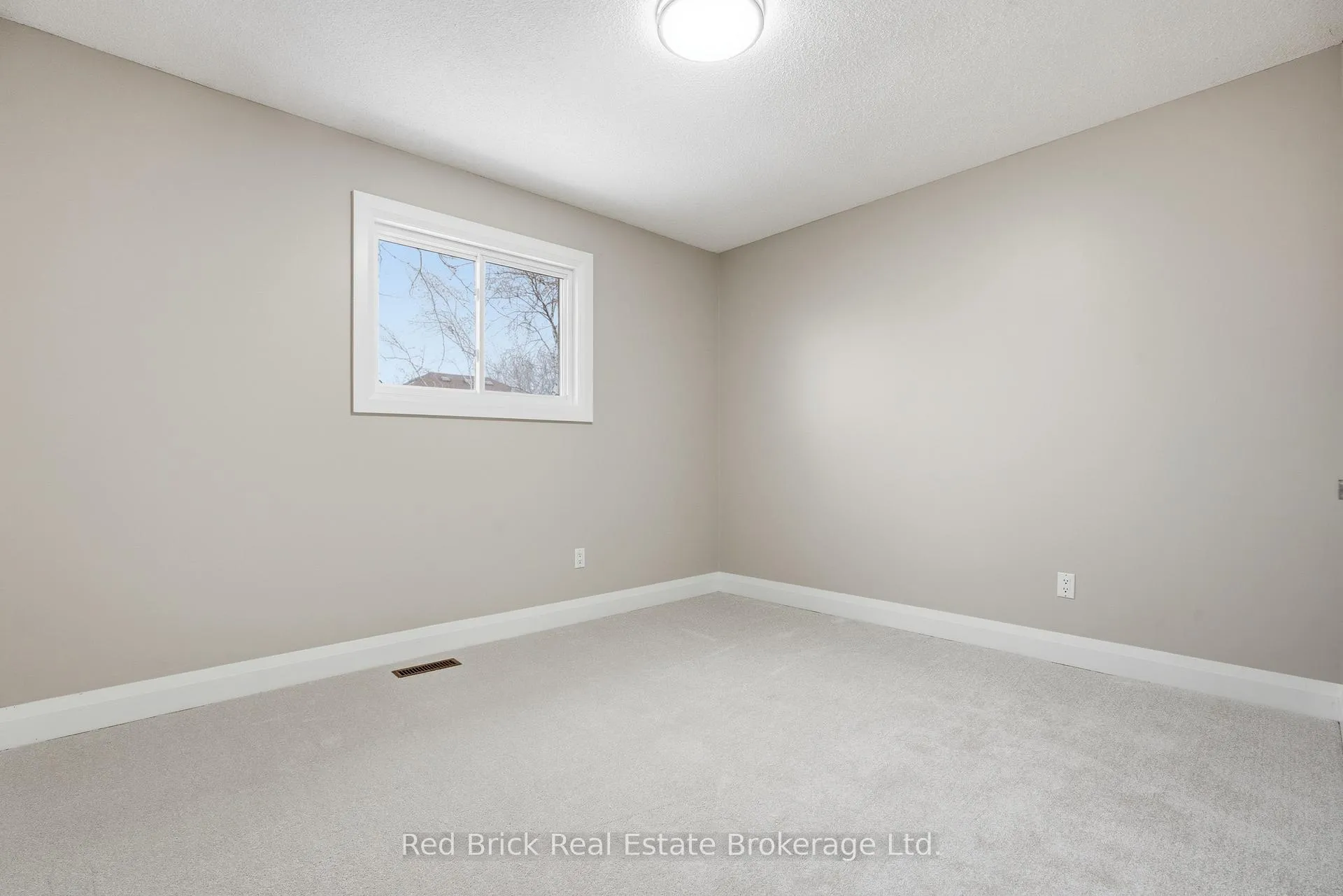 Photo 85 of 3980 Chadburn Crescent, Mississauga, Erin Mills — HOMEH