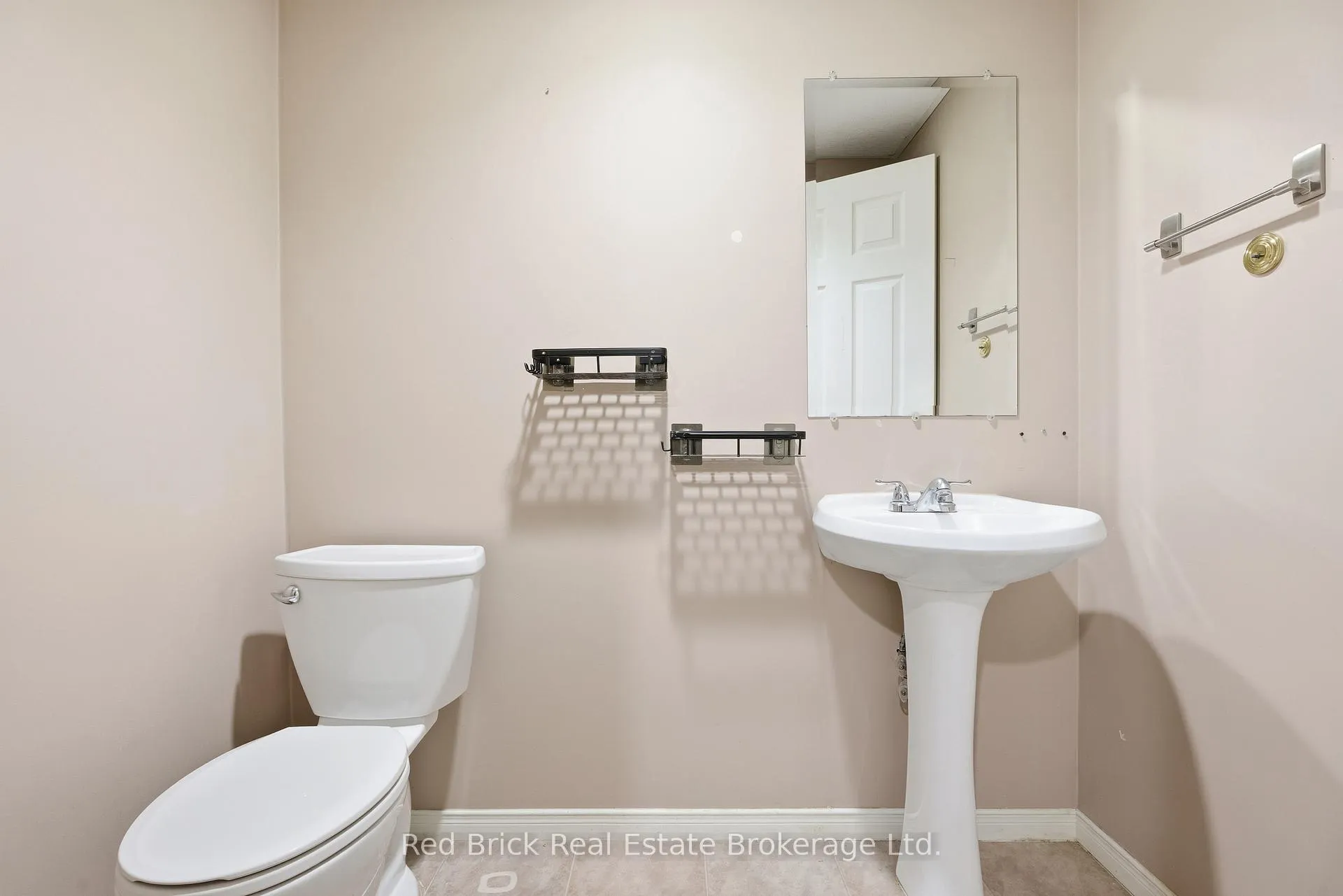 Photo 117 of 3980 Chadburn Crescent, Mississauga, Erin Mills — HOMEH