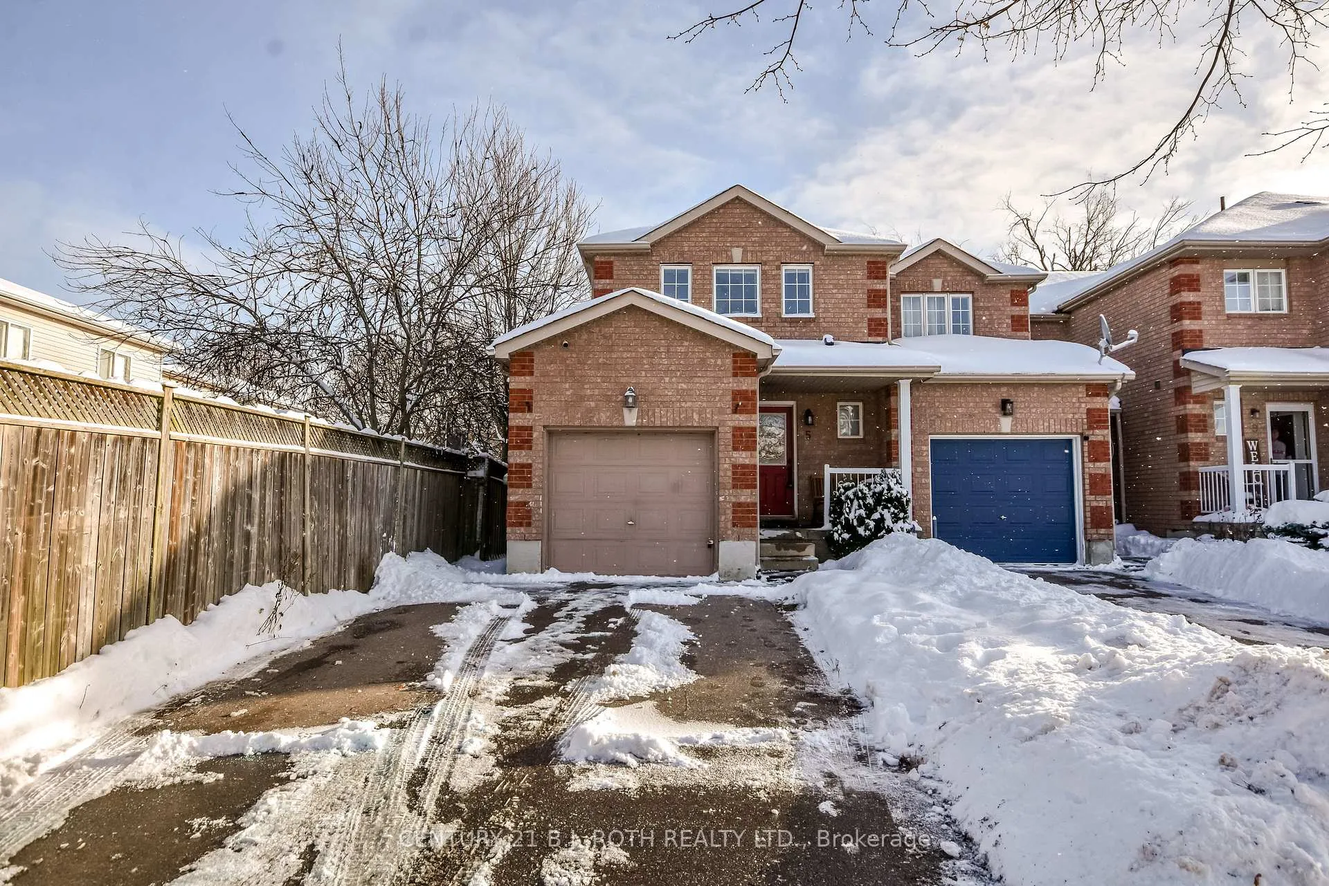 Photo 1 of 5 Black Cherry Crescent, Barrie, Holly — HOMEH