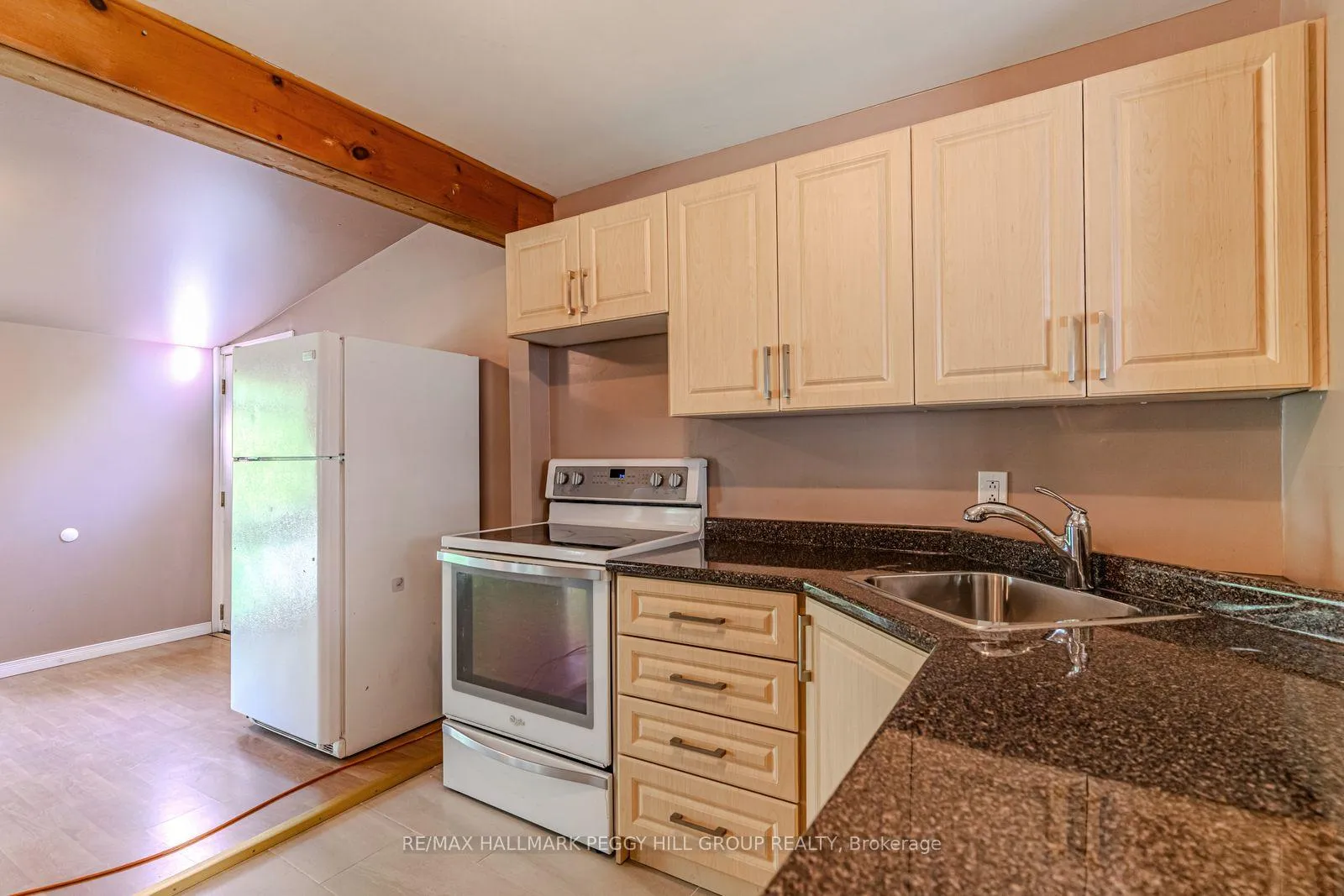 Photo 3 of 2125 Willard Avenue, Innisfil, Alcona — HOMEH