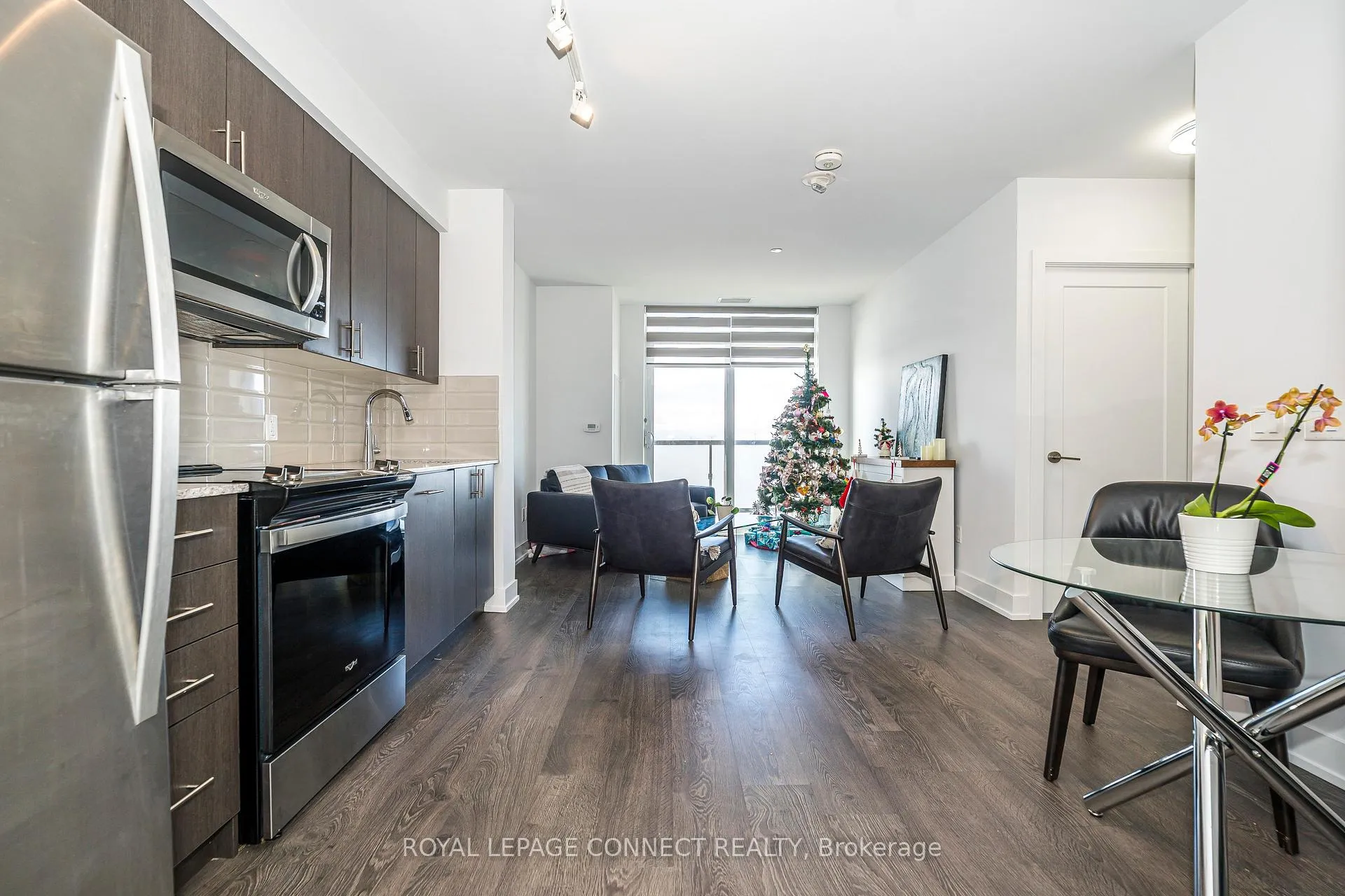 Photo 9 of Unit 718, 2550 Simcoe Street N, Oshawa, Windfields — HOMEH