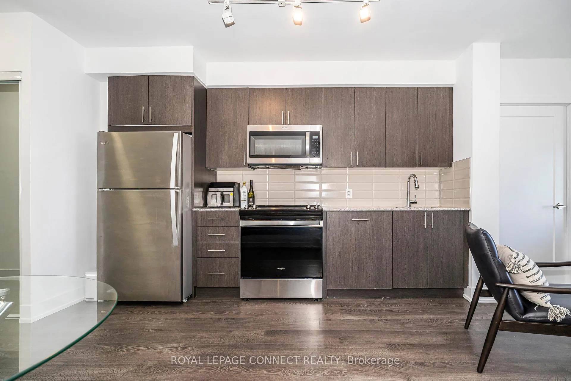 Photo 10 of Unit 718, 2550 Simcoe Street N, Oshawa, Windfields — HOMEH