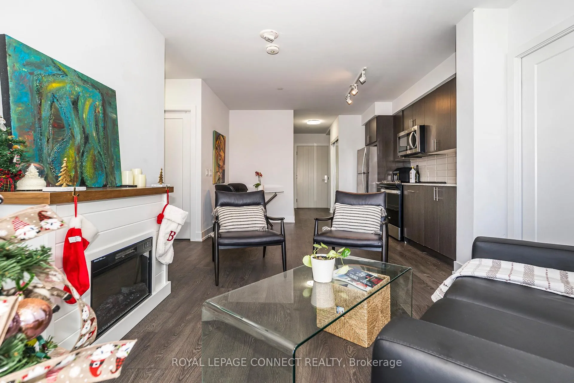 Photo 13 of Unit 718, 2550 Simcoe Street N, Oshawa, Windfields — HOMEH
