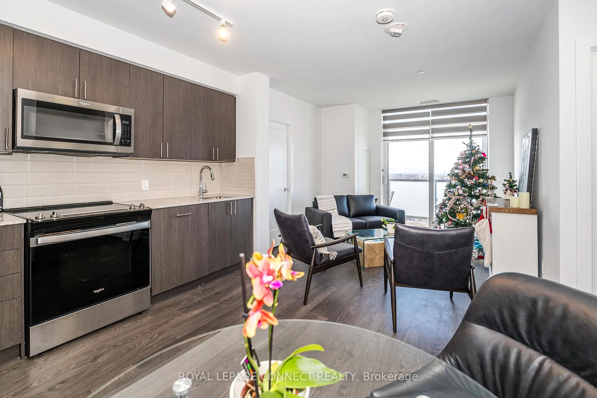 Photo 14 of Unit 718, 2550 Simcoe Street N, Oshawa, Windfields — HOMEH