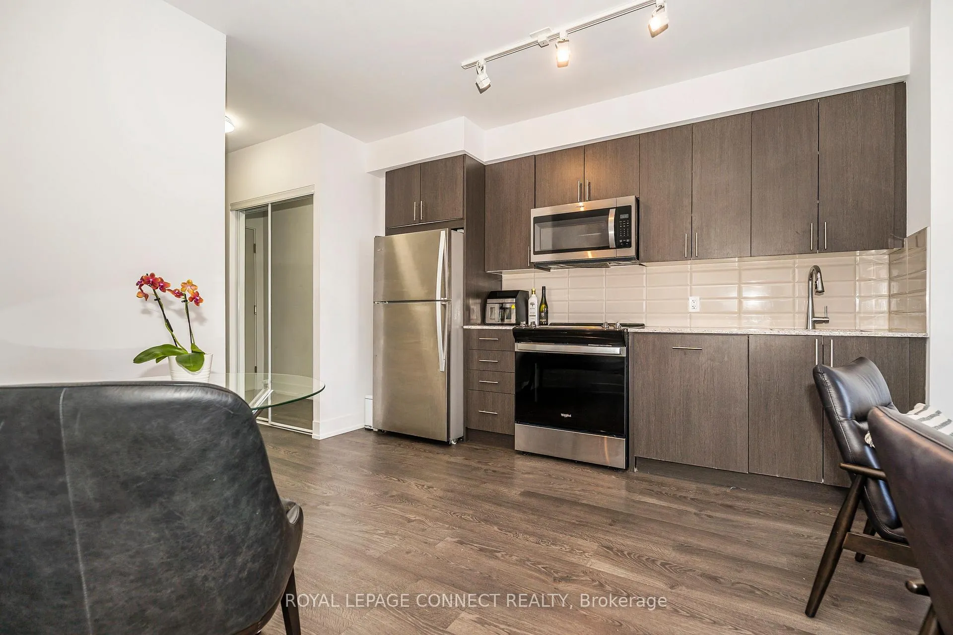 Photo 15 of Unit 718, 2550 Simcoe Street N, Oshawa, Windfields — HOMEH