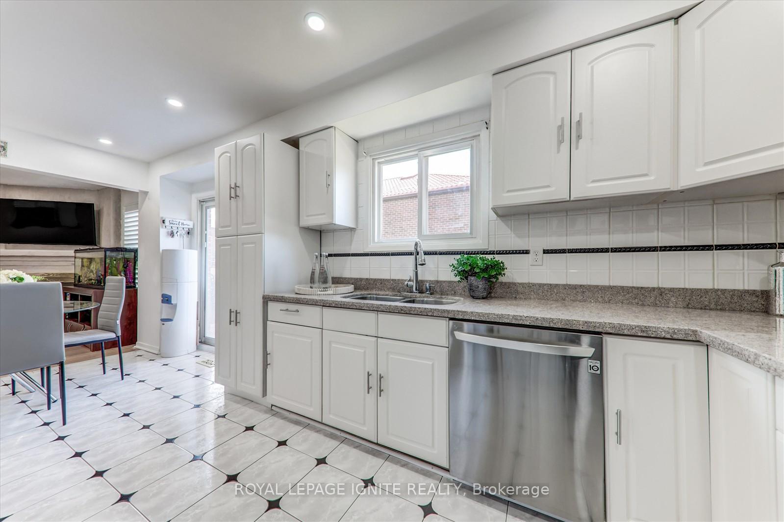 Photo 11 of 7 Halfway Avenue, Scarborough, Malvern — HOMEH