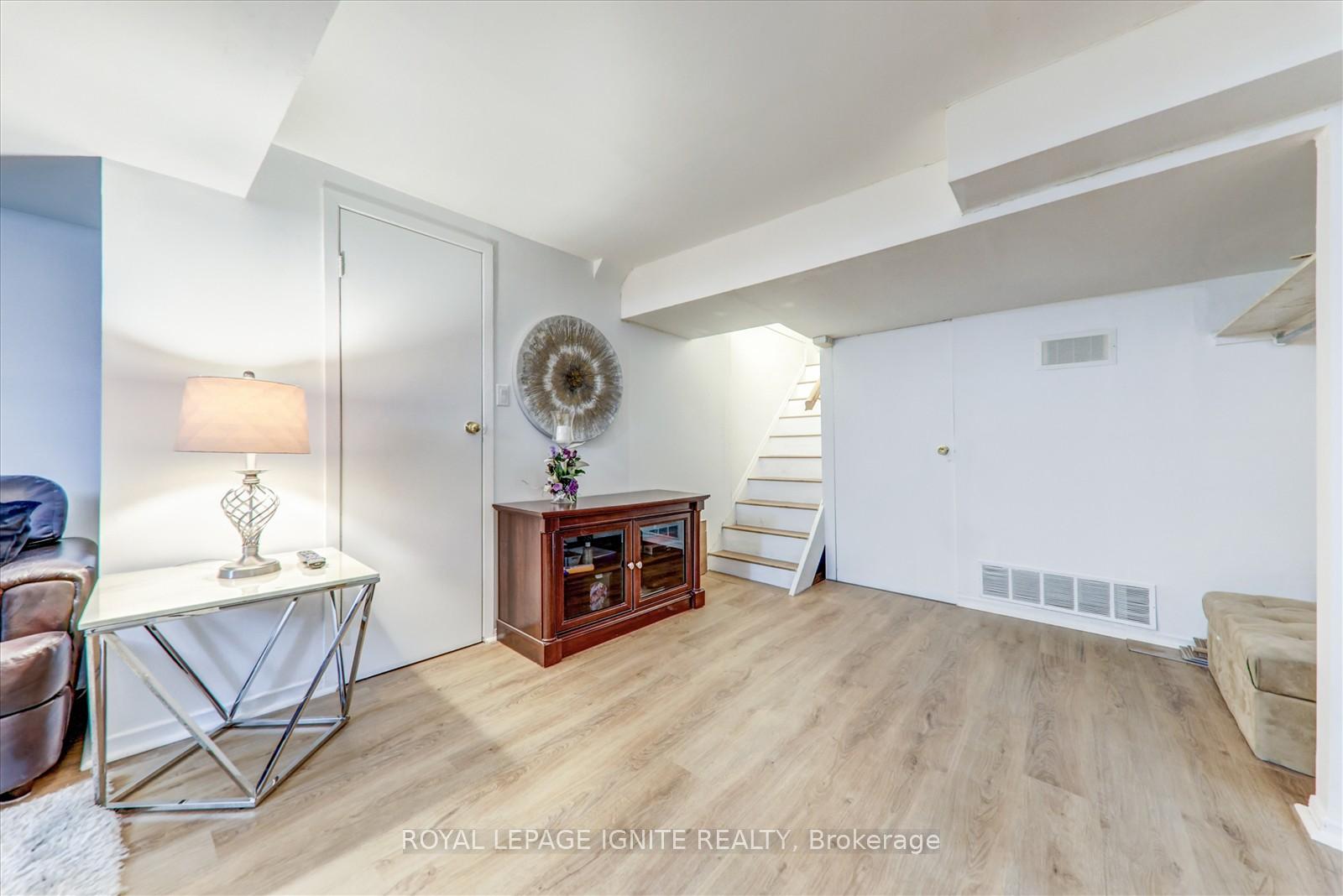 Photo 32 of 7 Halfway Avenue, Scarborough, Malvern — HOMEH