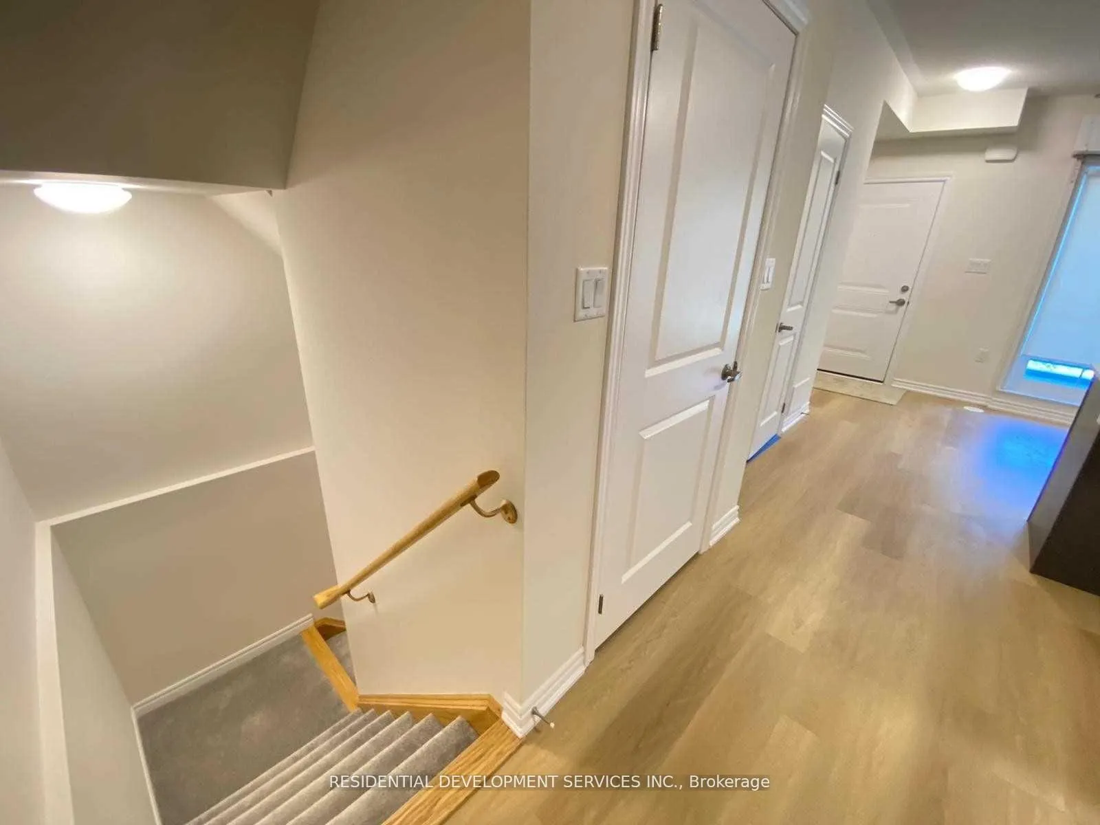Photo 7 of Unit 7, 465 Beresford Path, Oshawa, Central — HOMEH