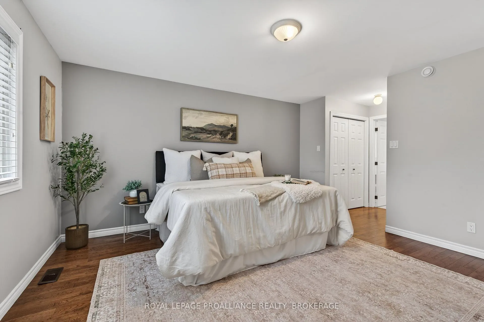 Photo 18 of 112 Maplecroft Court, Gananoque — HOMEH
