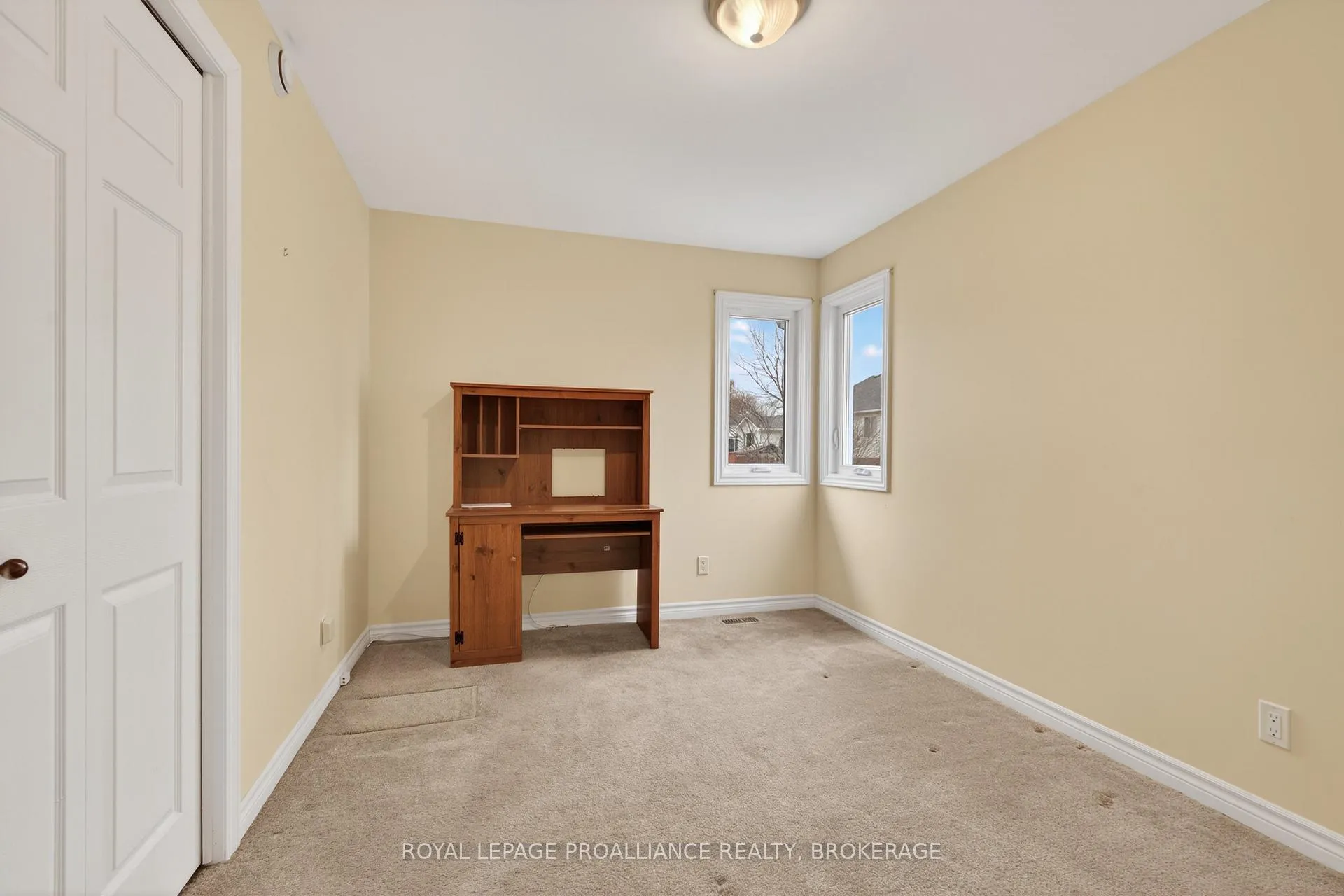 Photo 21 of 112 Maplecroft Court, Gananoque — HOMEH