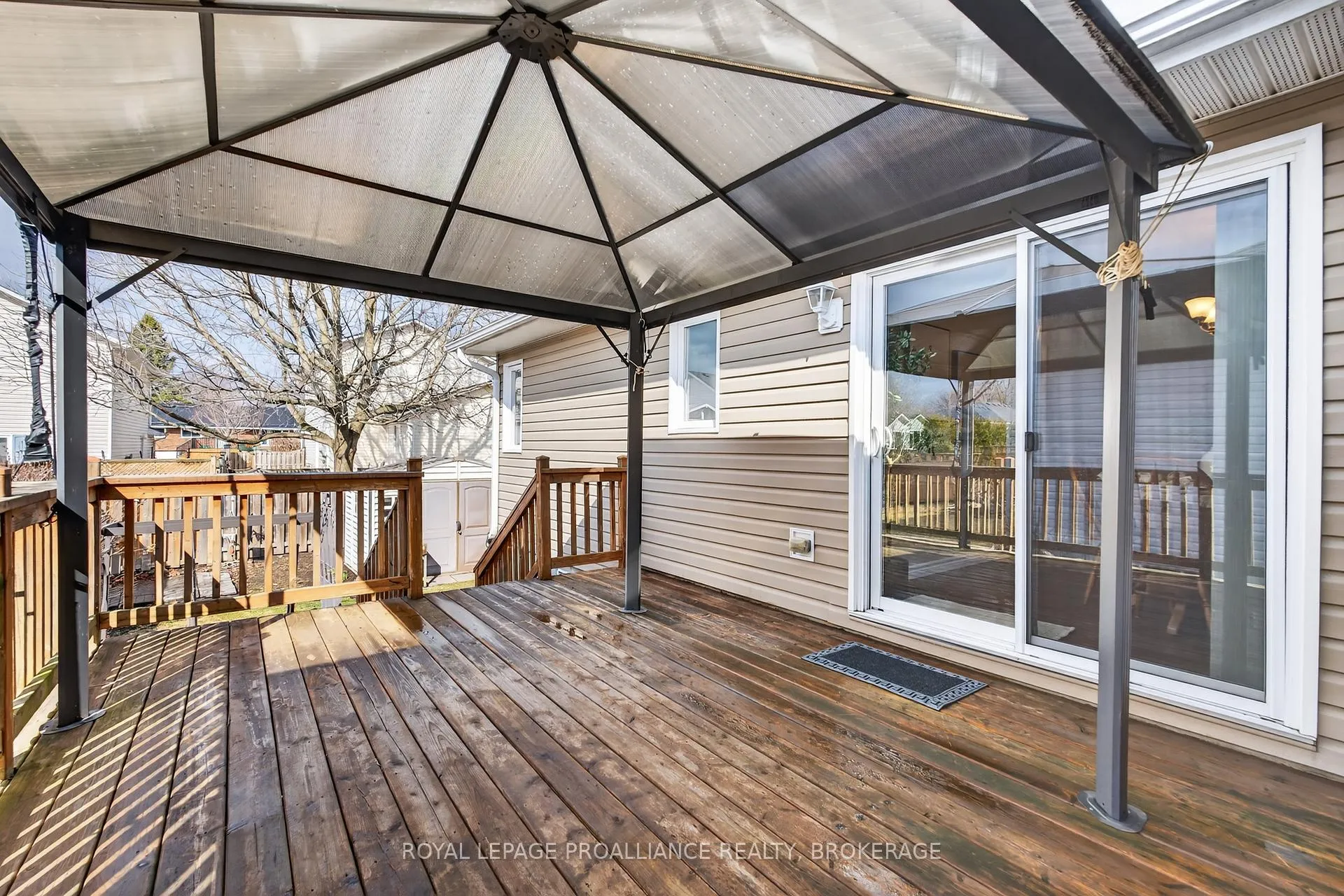 Photo 35 of 112 Maplecroft Court, Gananoque — HOMEH