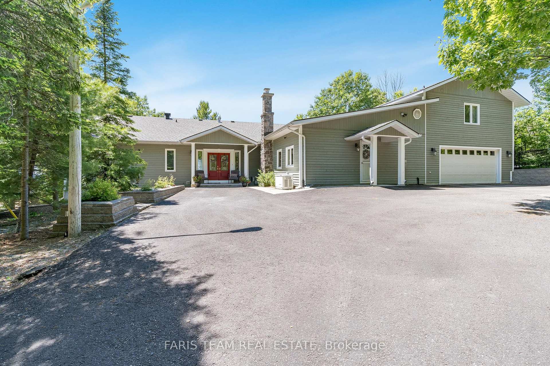 Photo 5 of 24 Finley Drive, Tiny, Rural Tiny — HOMEH