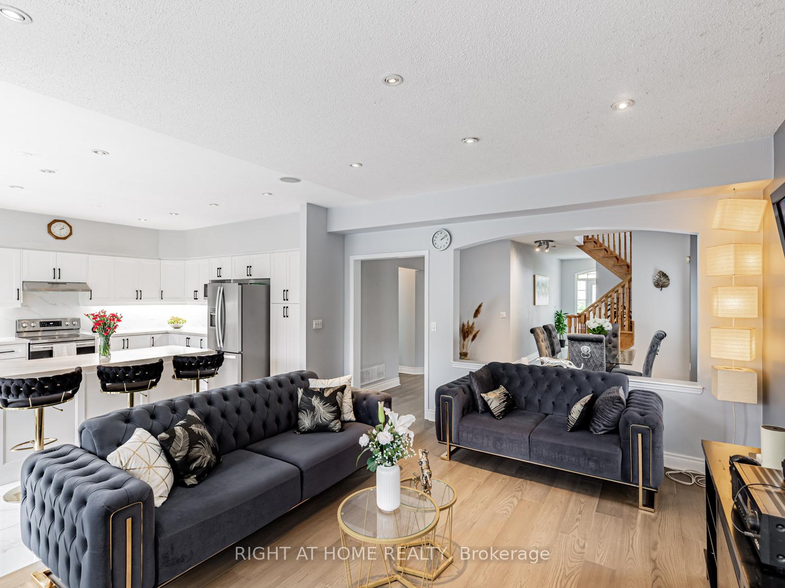 Photo 9 of 34 Loggerhead Grove, Scarborough, Rouge — HOMEH