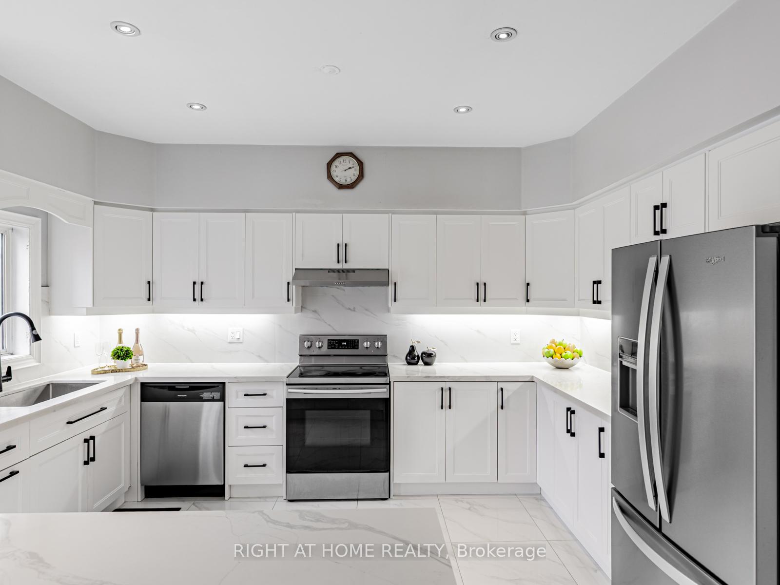 Photo 13 of 34 Loggerhead Grove, Scarborough, Rouge — HOMEH
